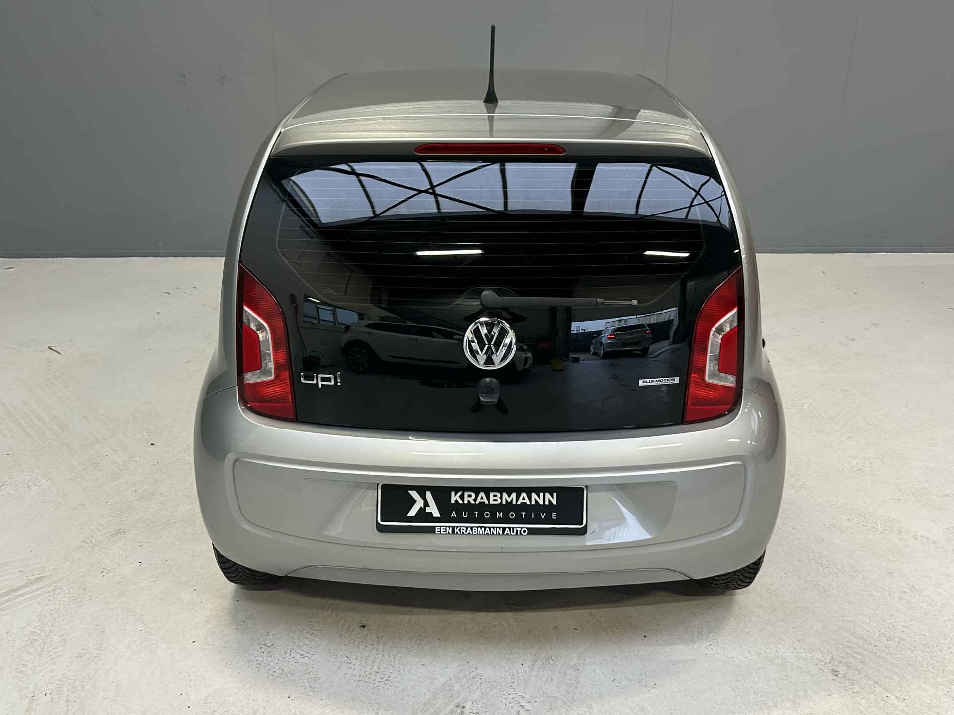 Volkswagen up! 1.0 cheer up! 75pk|Airco|5drs| - 19/26