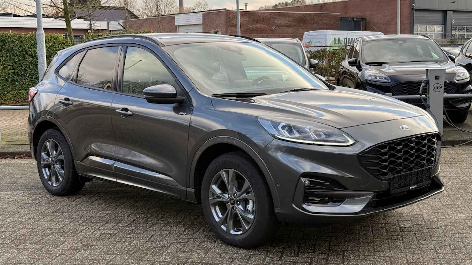 FORD Kuga 2.5 PHEV ST-LINE X / Panorama+Driver+Tech+Winter pack - 15/23