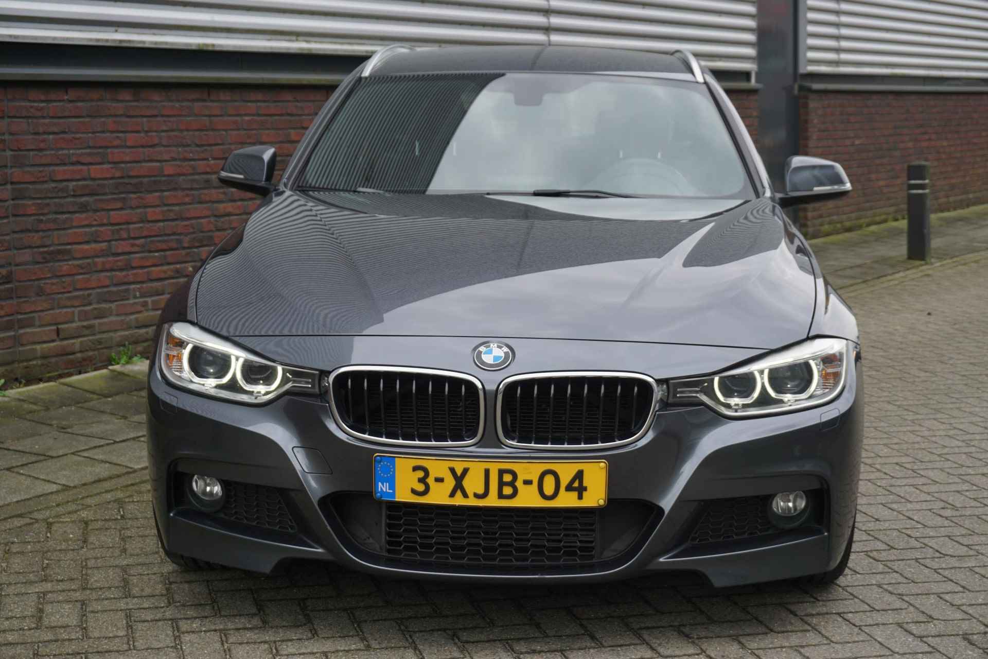BMW 3-serie Touring 316i Touring M-Sport Executive 100% Dealeronderhouden-2e Eigenaar-Liefhebbersauto. - 33/42