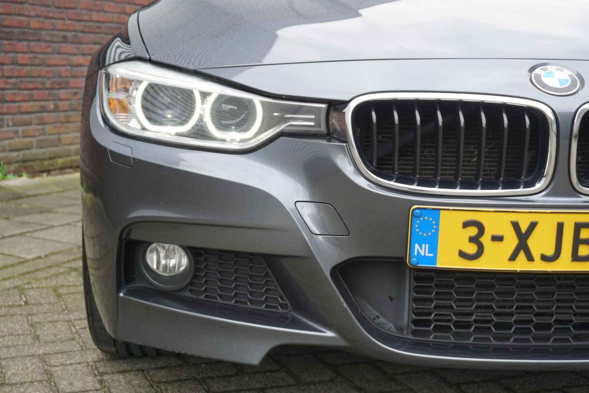 BMW 3-serie Touring 316i Touring M-Sport Executive 100% Dealeronderhouden-2e Eigenaar-Liefhebbersauto. - 40/42