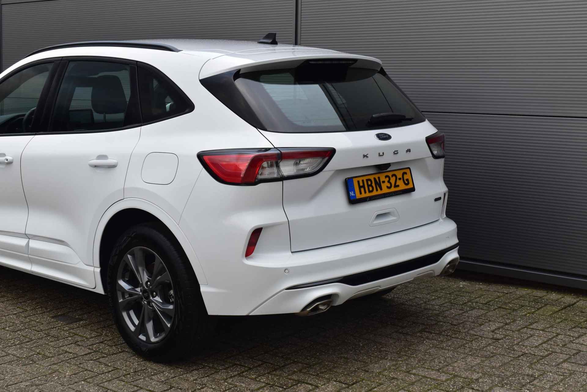 Ford Kuga 2.5 PHEV ST-Line Winterpakket Navigatiesysteem Full Map Verwarmde Voorruit Achteruitrijcamera - 4/46