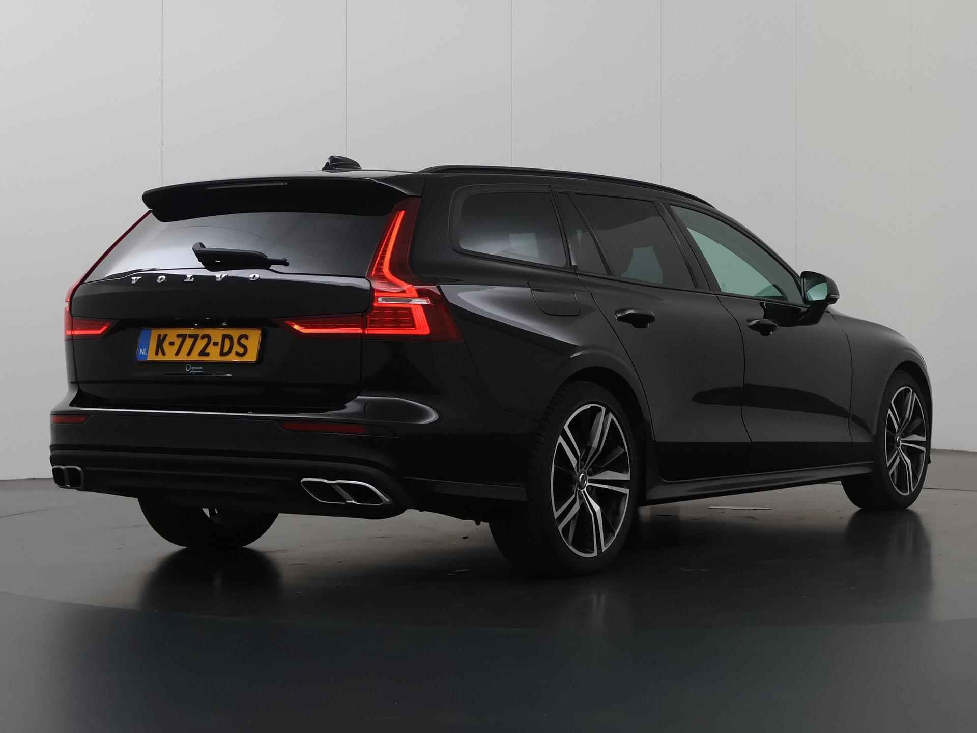 Volvo V60 2.0 B3 Business Pro | Trekhaak | Navigatie | Cruise control Adaptief | Parkeercamera | 1e eigenaar | Digitaal dashboard | Keyless Go | Stoelverwarming | Dodehoekdetectie | Carplay | - 3/38