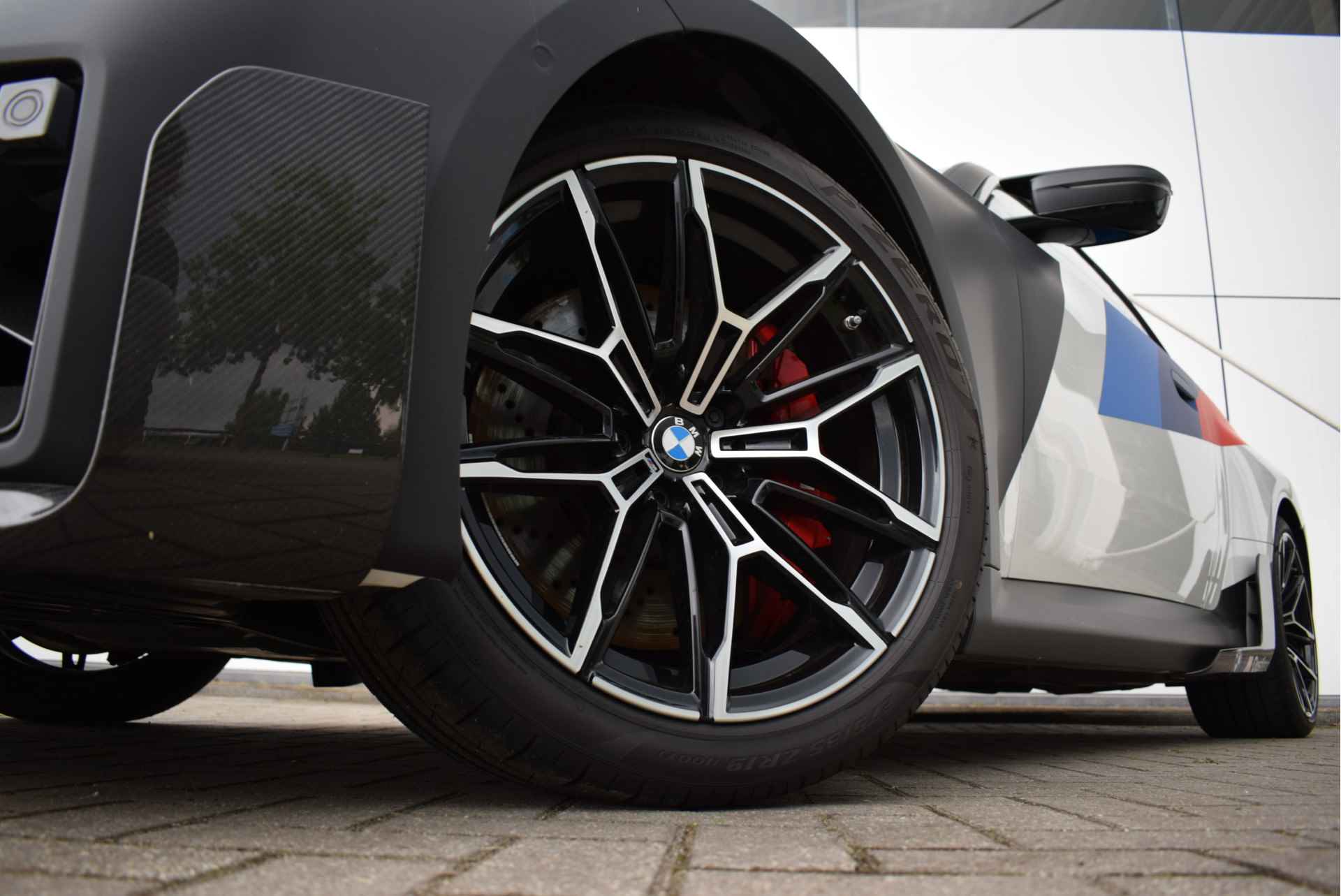 BMW 2 Serie Coupé M2 High Executive M-performance Akrapovic / M Performance / M Sportstoelen / Akrapovic uitlaatsysteem / Adaptief M Onderstel / M Compound remsysteem / Active Cruise Control - 13/38