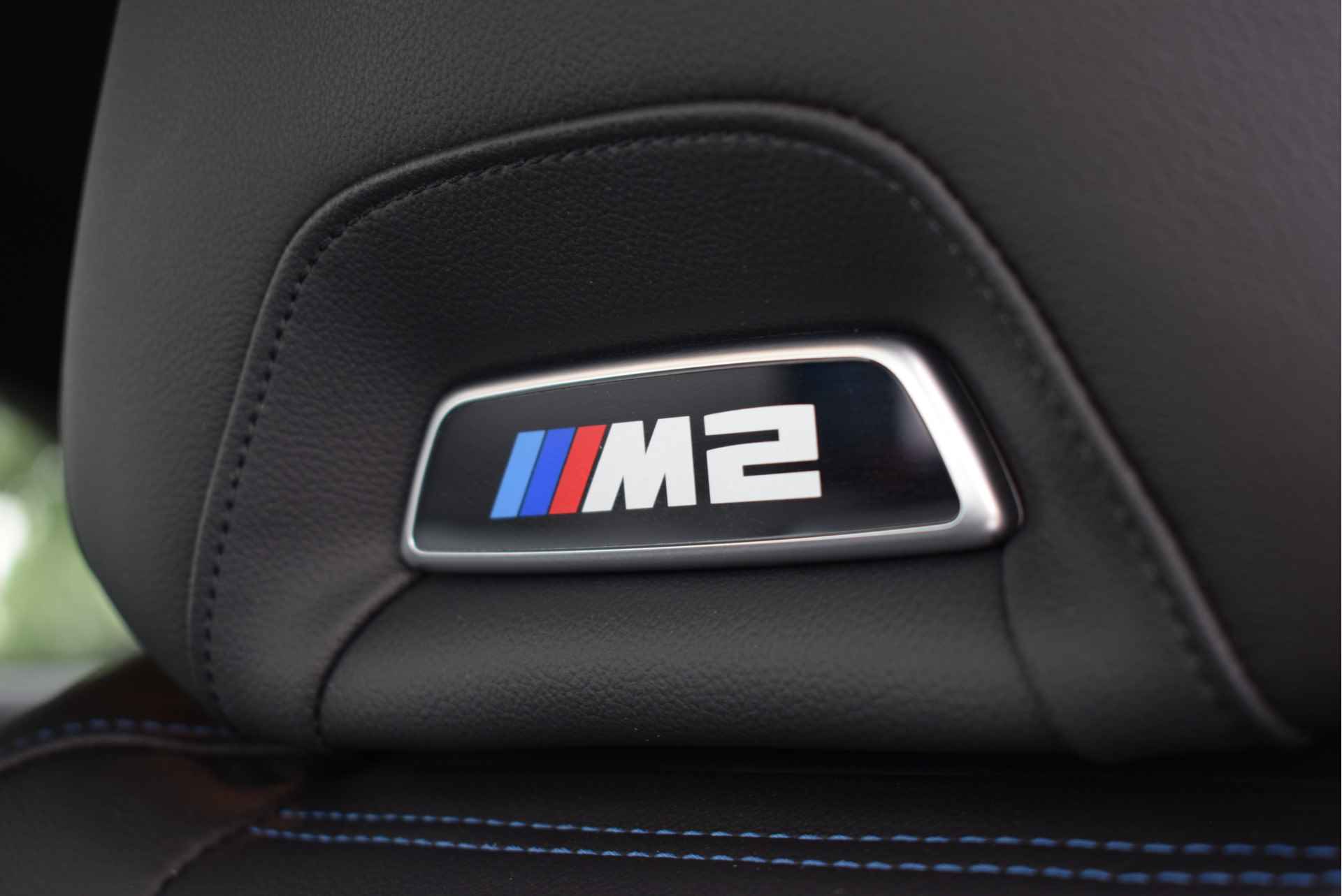 BMW 2 Serie Coupé M2 High Executive M-performance Akrapovic / M Performance / M Sportstoelen / Akrapovic uitlaatsysteem / Adaptief M Onderstel / M Compound remsysteem / Active Cruise Control - 23/38