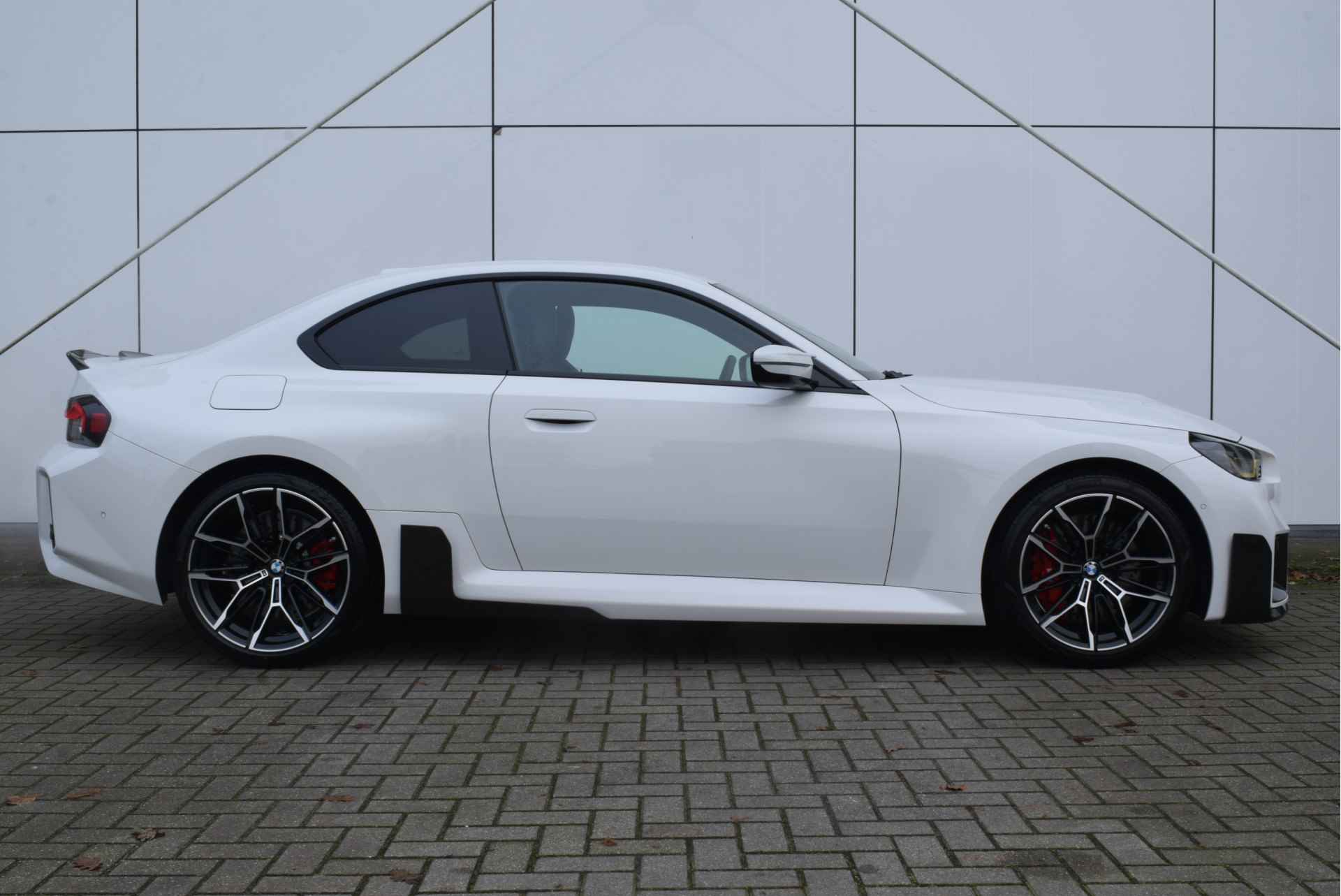 BMW 2 Serie Coupé M2 High Executive Automaat / M Performance / M Sportstoelen / Akrapovic uitlaatsysteem / Adaptief M Onderstel / M Compound remsysteem / Active Cruise Control - 10/40