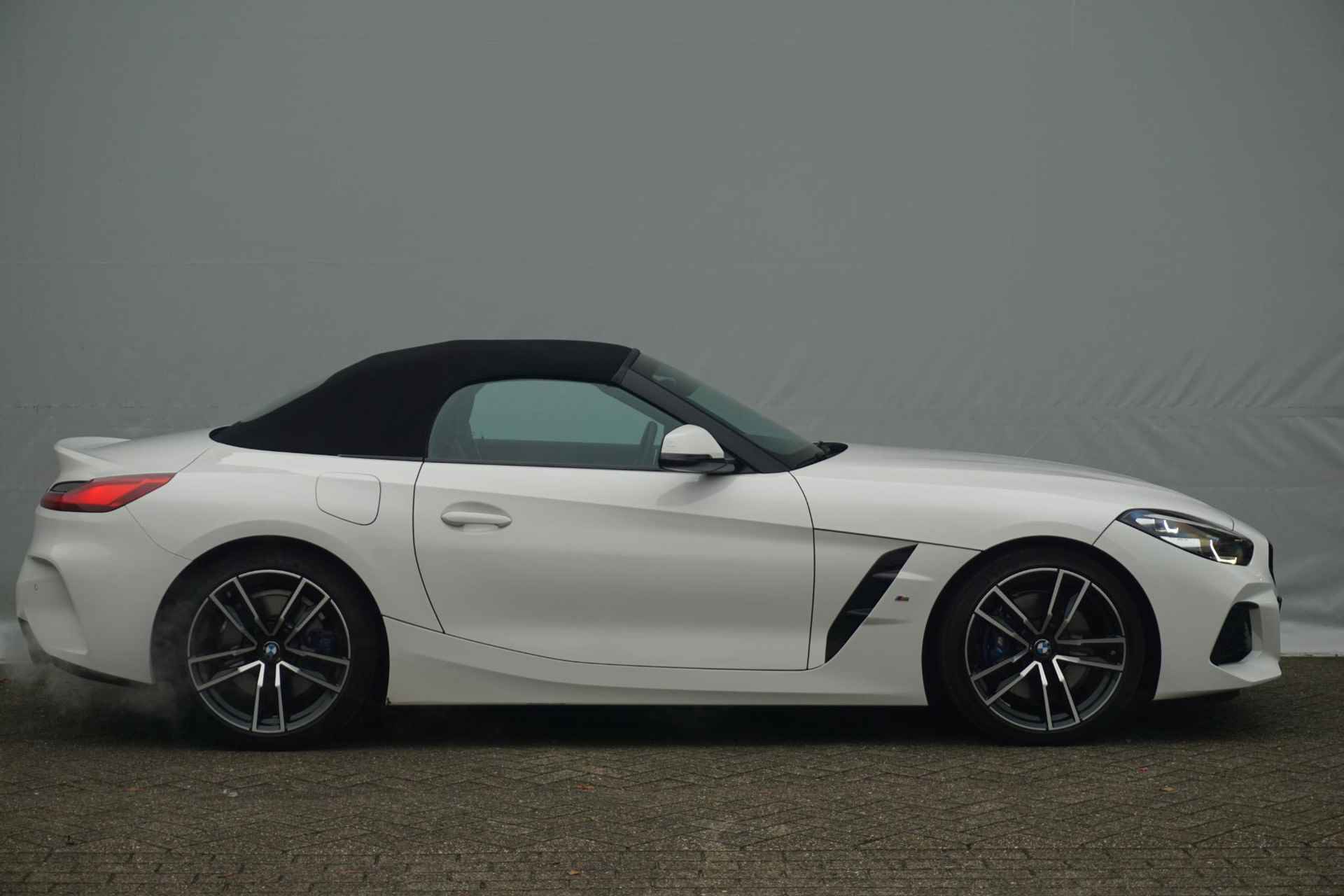 BMW Z4 sDrive30i M Sportpakket 19'' / M Sportremsysteem / Comfort Access / Stoelverwarming - 7/22