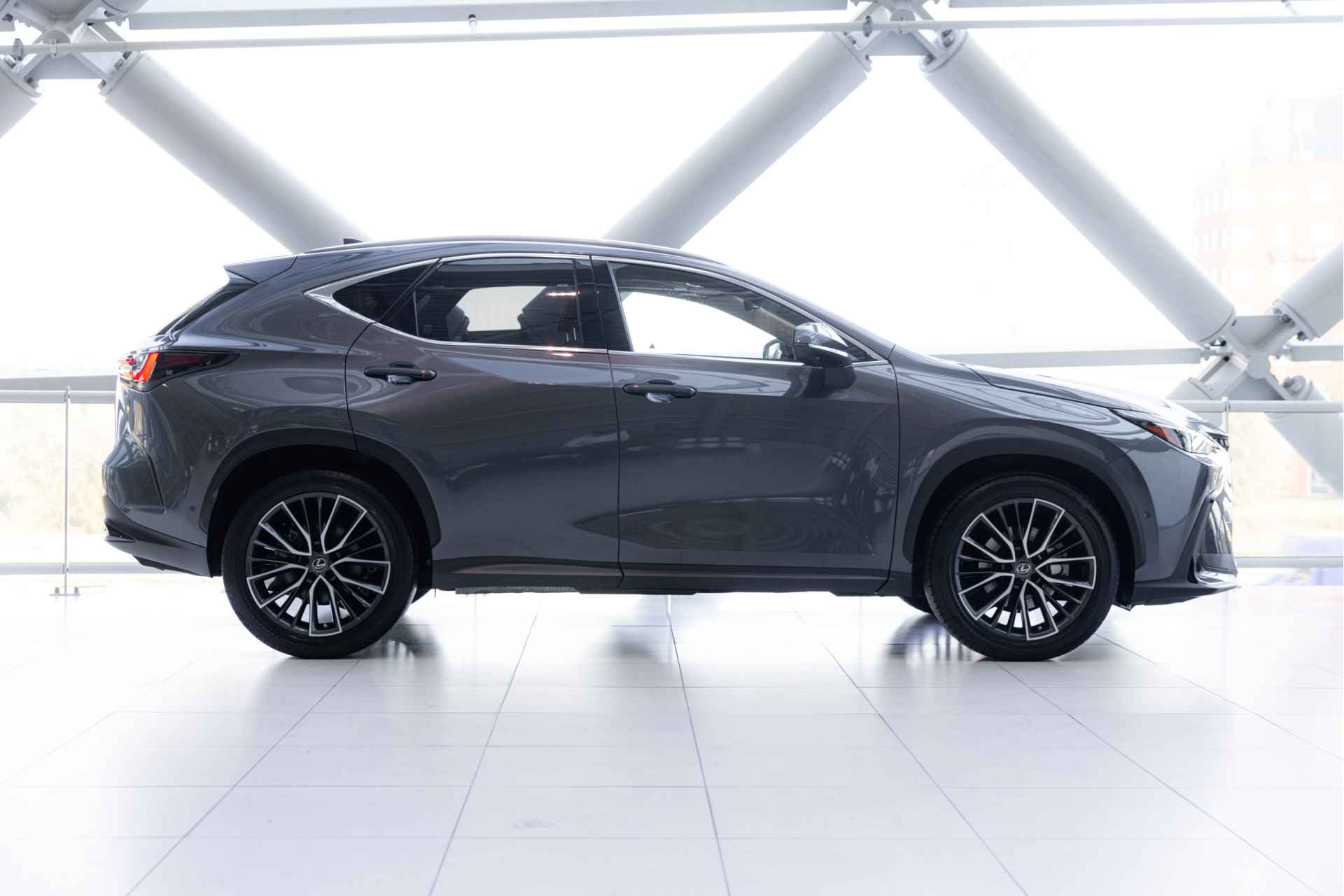 Lexus NX 350h AWD Executive Line | Mark Levinson | Panoramadak | Head-up Display | Stoelverwarming-/Verkoeling | Stoelgeheugen | - 13/70