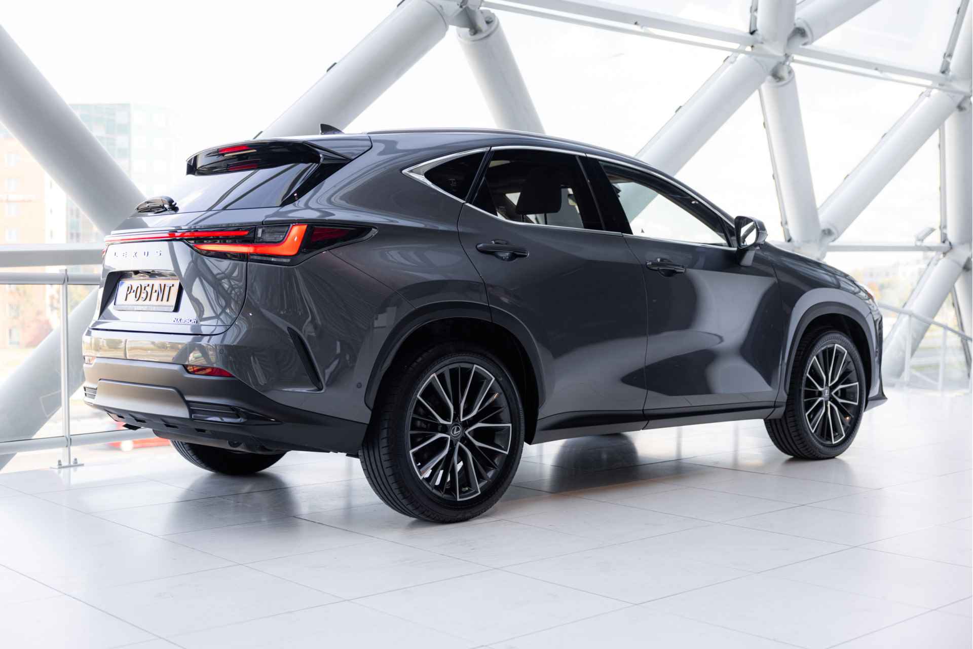 Lexus NX 350h AWD Executive Line | Mark Levinson | Panoramadak | Head-up Display | Stoelverwarming-/Verkoeling | Stoelgeheugen | - 25/70