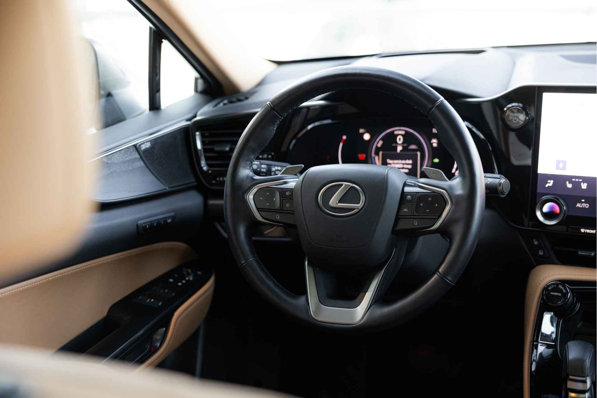 Lexus NX 350h AWD Executive Line | Mark Levinson | Panoramadak | Head-up Display | Stoelverwarming-/Verkoeling | Stoelgeheugen | - 37/70