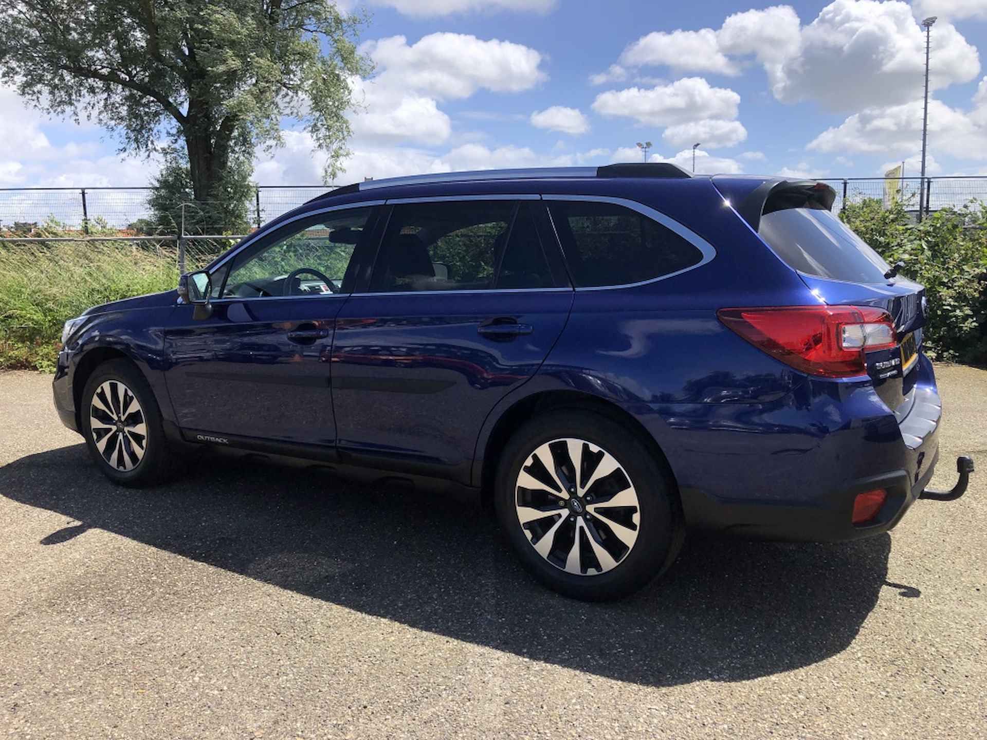 Subaru Outback 2.5i Premium - 5/30