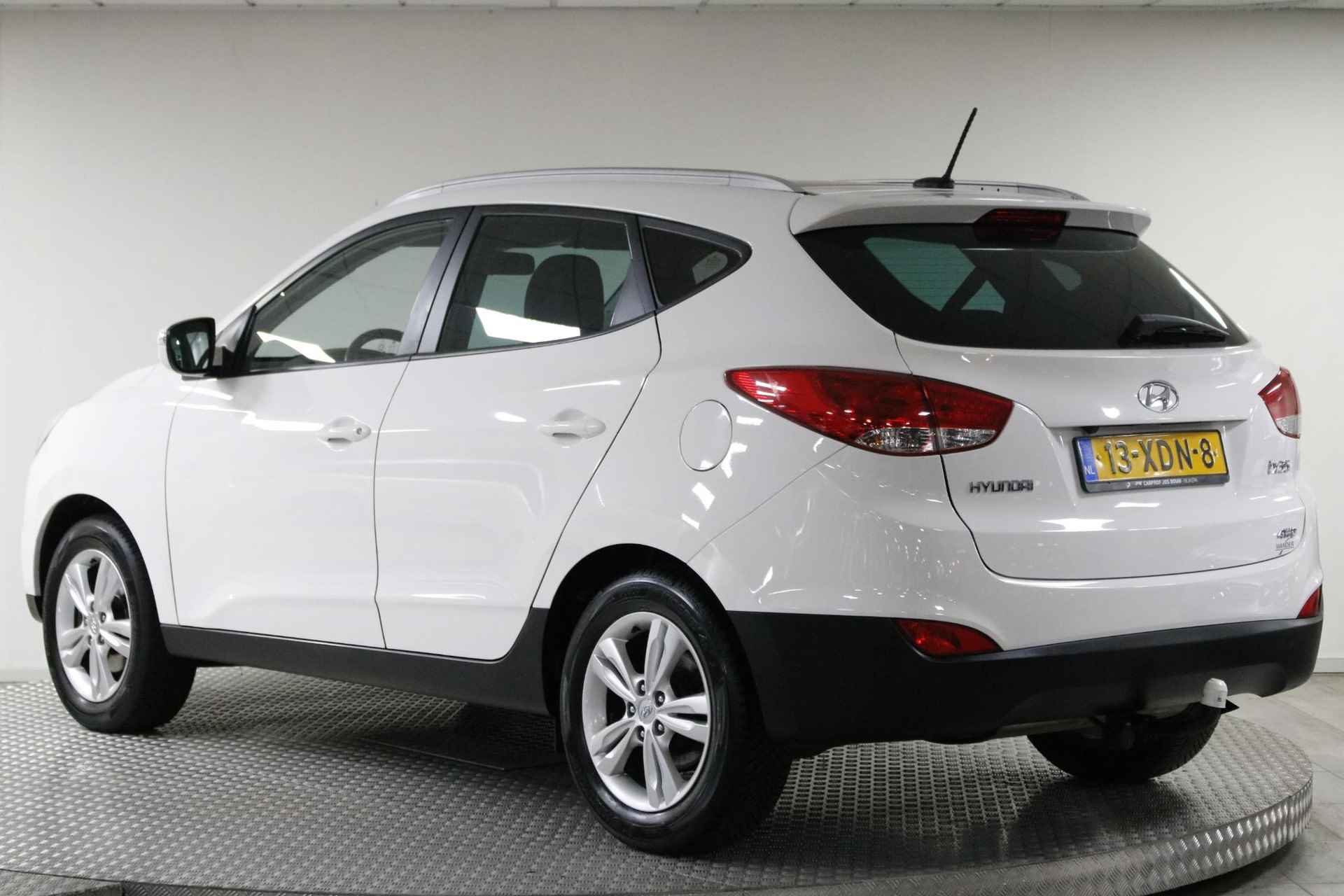 Hyundai ix35 2.0i 4WD Business Edition 163 PK AUTOMAAT! Clima | Camera | Cruise | Trekhaak | Navi | Bluetooth. - 10/32