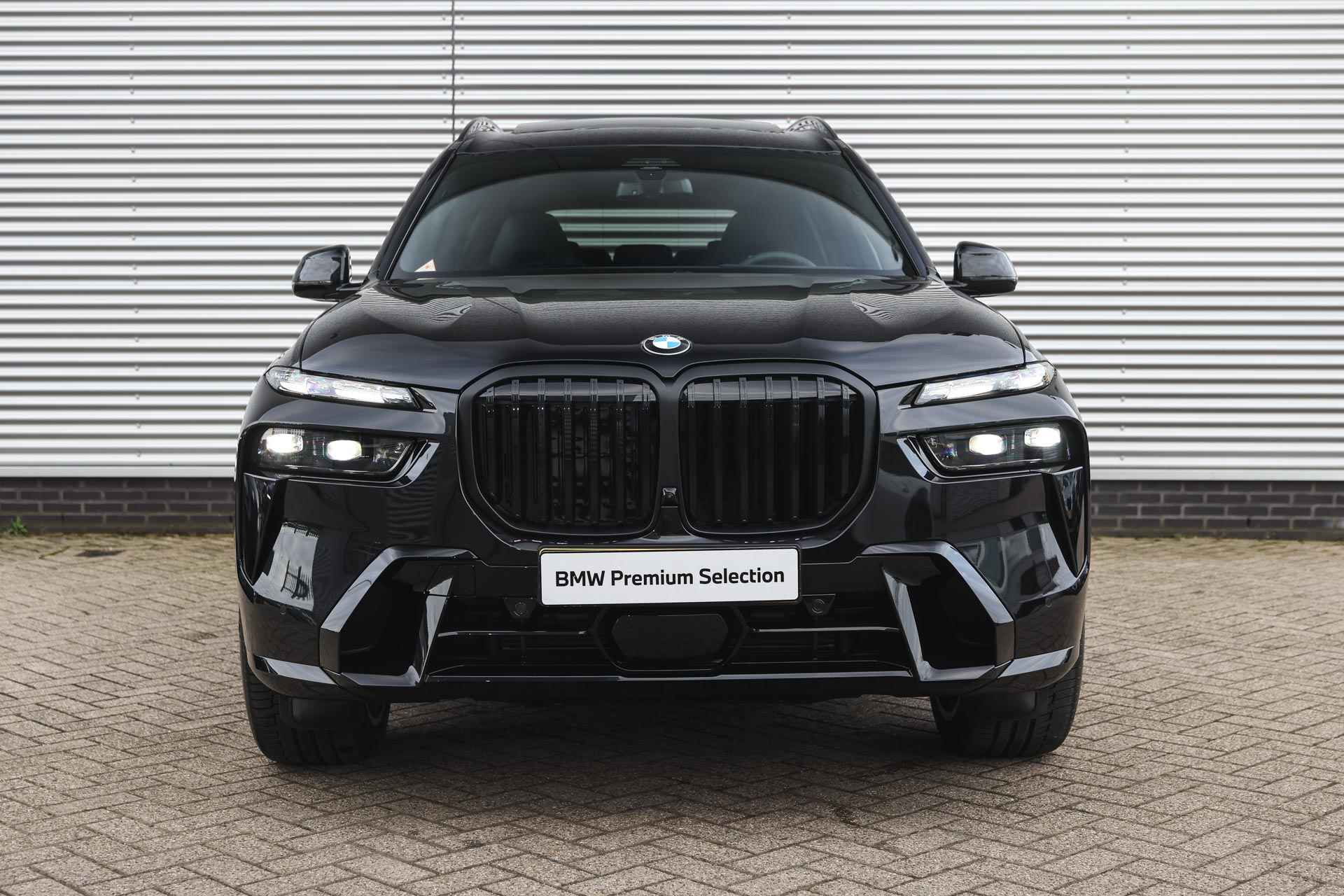 BMW X7 xDrive40i High Executive M Sport Automaat / Panoramadak Sky Lounge / Trekhaak / Stoelventilatie / Bowers & Wilkins / Gesture Control / Stoelventilatie / Parking Assistant Professional - 20/45