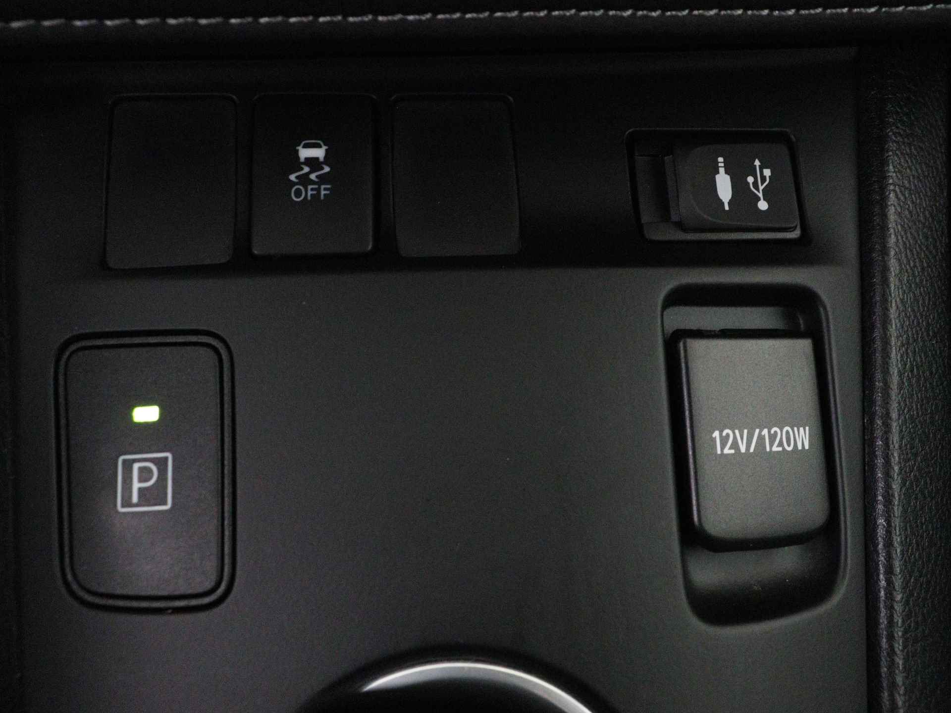 Toyota Auris 1.8 Hybrid Business Limited I Navigatie I Climate Control Cruise Control I Camera I Trekhaak I Keyless Entry/Start I - 29/44