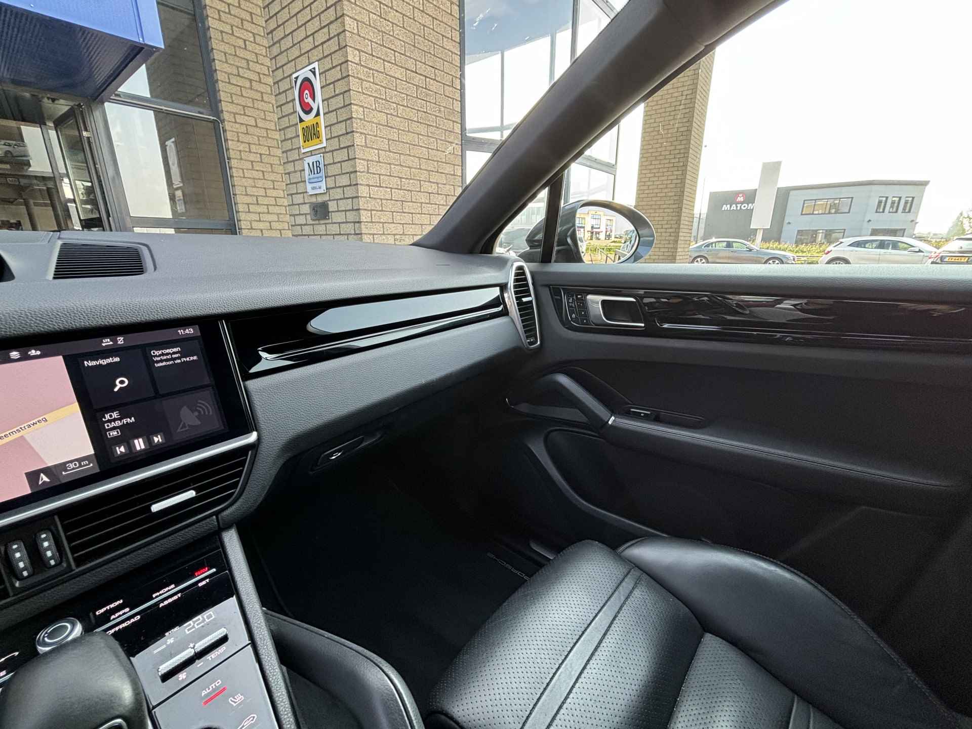 Porsche Cayenne Coupé 3.0 E Hybrid-PANORAMA-LUCHTV.-STOELEN 18 VOUDIG-SPORT CHRONO-SURROUND VIEW-COMPL. - 18/29