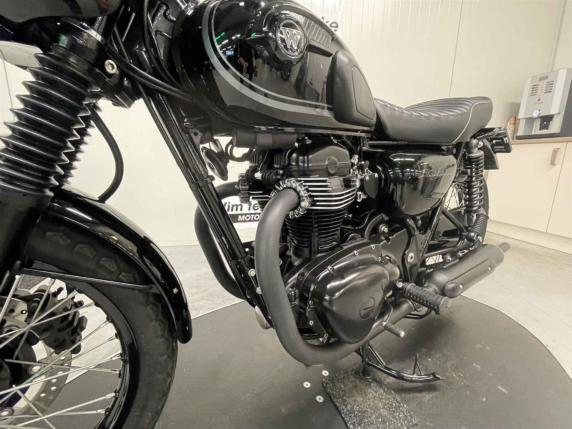 Kawasaki W 800 Black Edition - 2016 - 6/22