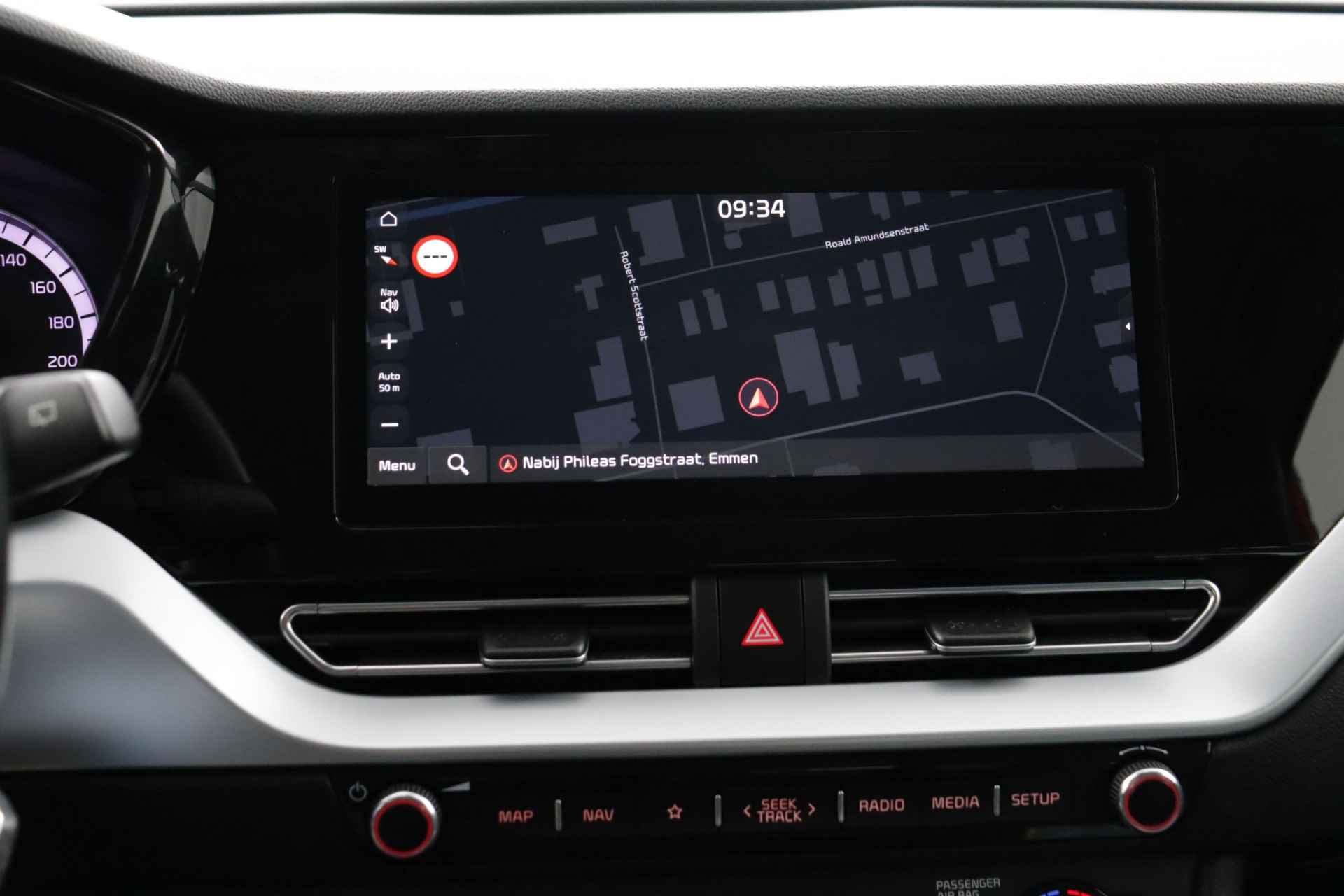 Kia Niro 1.6 GDi Hybrid DynamicLine - Navigatie - Apple/Android Carplay - Climate Control - Cruise Control Adaptief - Trekhaak - Fabrieksgarantie tot 11-27 - 43/61