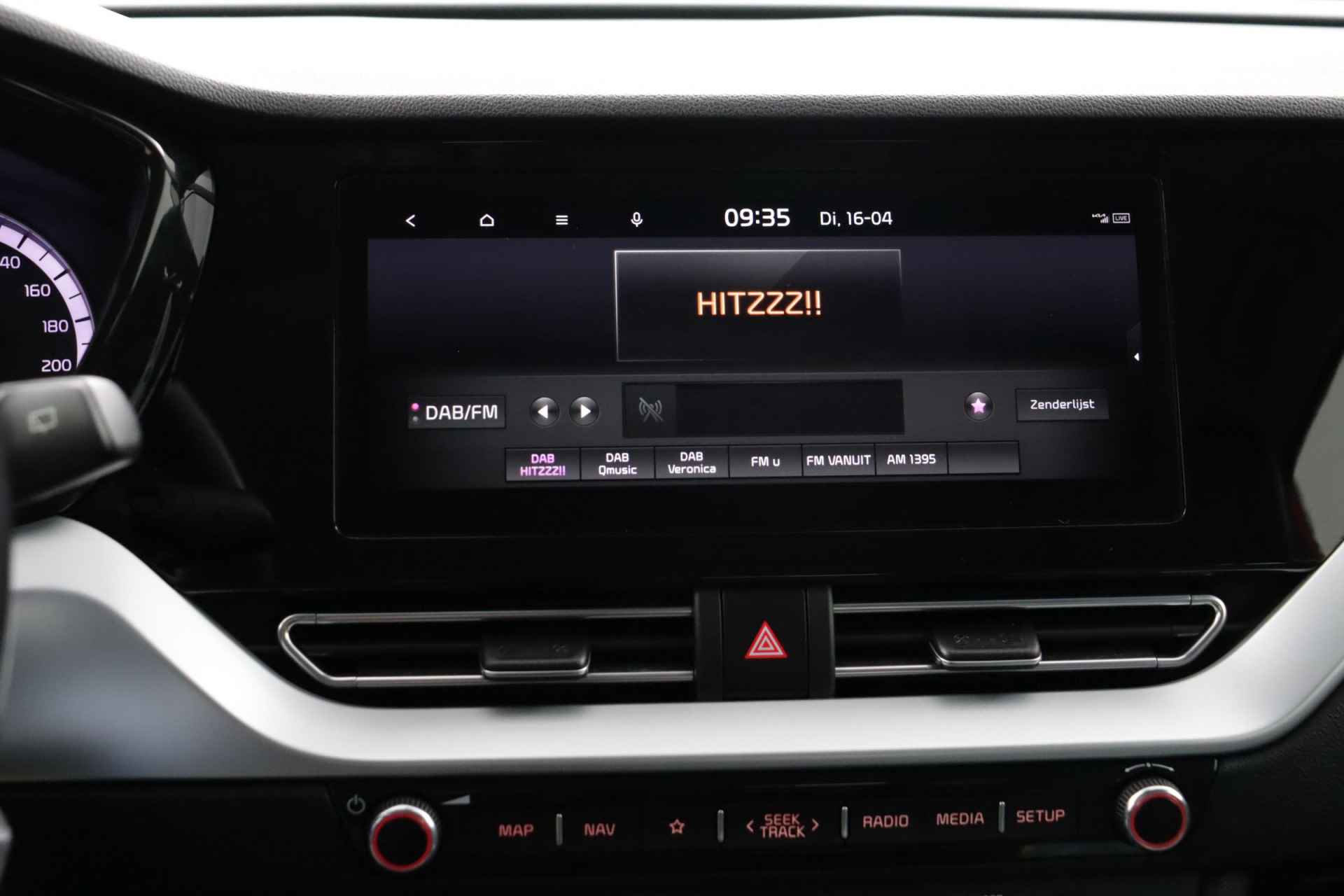 Kia Niro 1.6 GDi Hybrid DynamicLine - Navigatie - Apple/Android Carplay - Climate Control - Cruise Control Adaptief - Trekhaak - Fabrieksgarantie tot 11-27 - 47/61