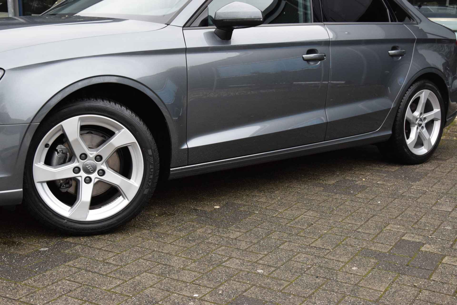 Audi A3 Limousine 30 116PK TFSI Sport Lease Edition Automaat | NL-Auto | BOVAG Garantie | Stoelverwarming | 17" Velgen | Naviatie | LED-Koplampen | PDC Achter | - 15/37