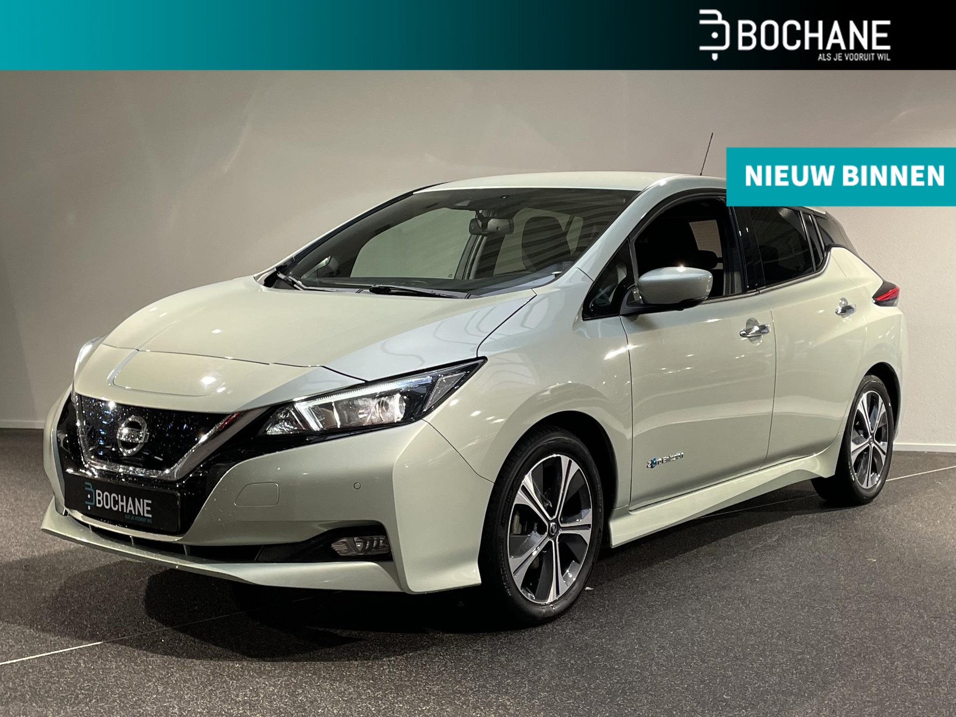 Nissan LEAF 2.ZERO EDITION 40 kWh Automaat / Cruise / Clima / Full LED / Navigatie / Camera / PDC