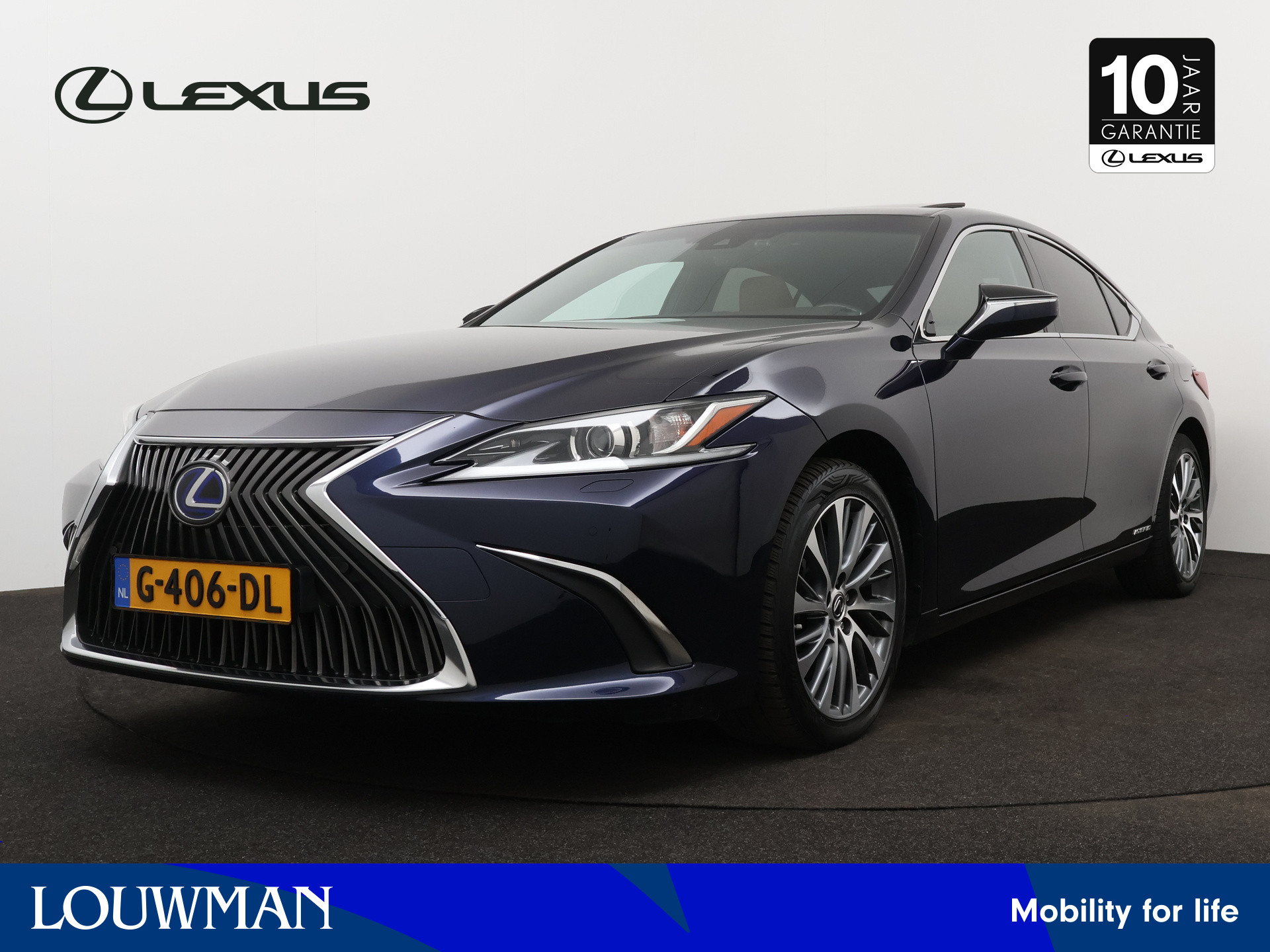 Lexus ES 300h Luxury Line | Stoelverwarming en -ventilatie | Safety System+ | Lederen bekleding |