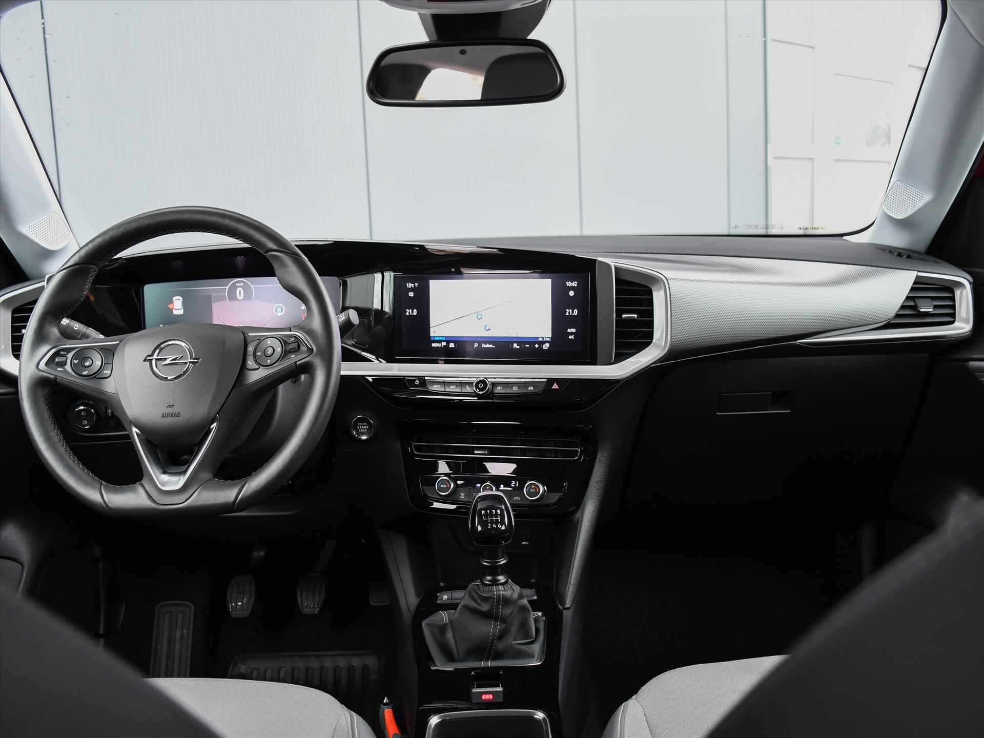 Opel Mokka Business Elegance 1.2 Turbo 100pk 17''LM | CRUISE.C | PDC + CAM. | KEYLESS | DAB | NAVI | LANE KEEP ASSIST | USB - 11/30