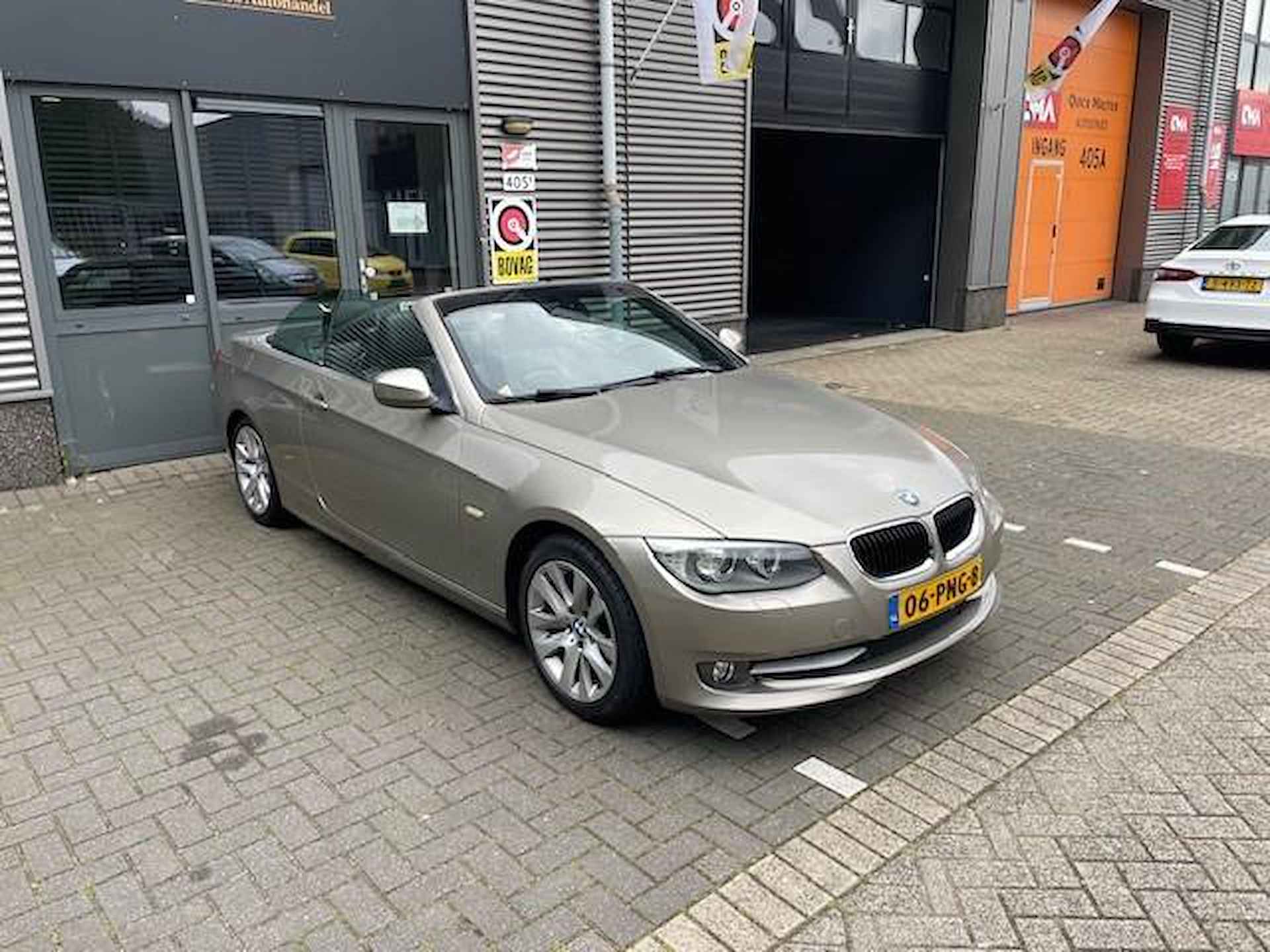 BMW 3-serie Cabrio 320i High Executive - 4/28