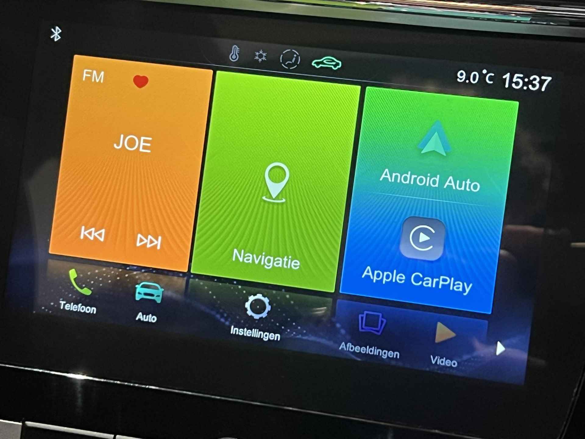 MG ZS EV Luxury 45 kWh / Apple Carplay / Schuif-kantel dak / Camera - 15/25