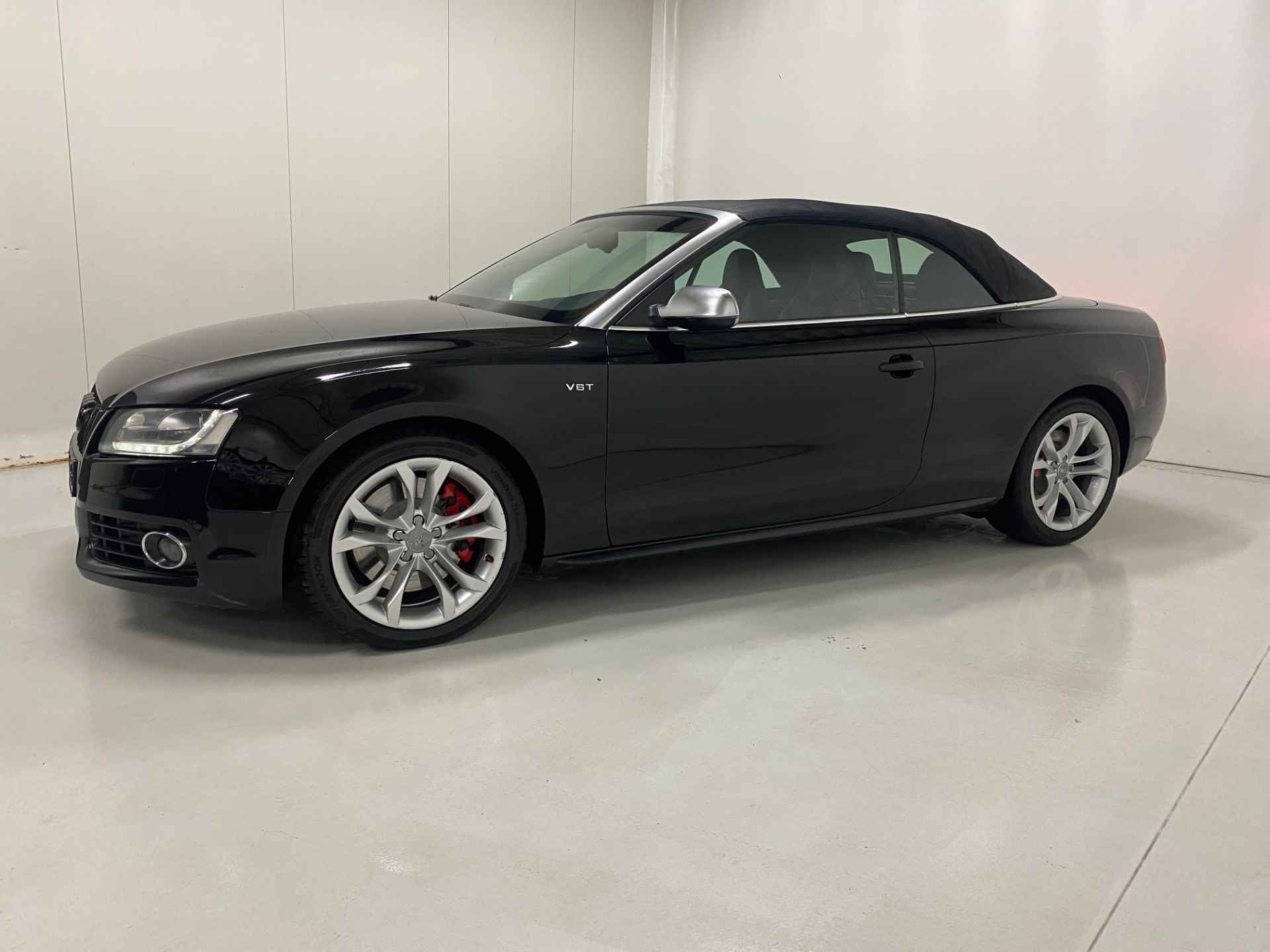 Audi S5 Cabriolet 3.0 TFSI S5 quattro RS Stoelen Vol leer Navi - 4/26