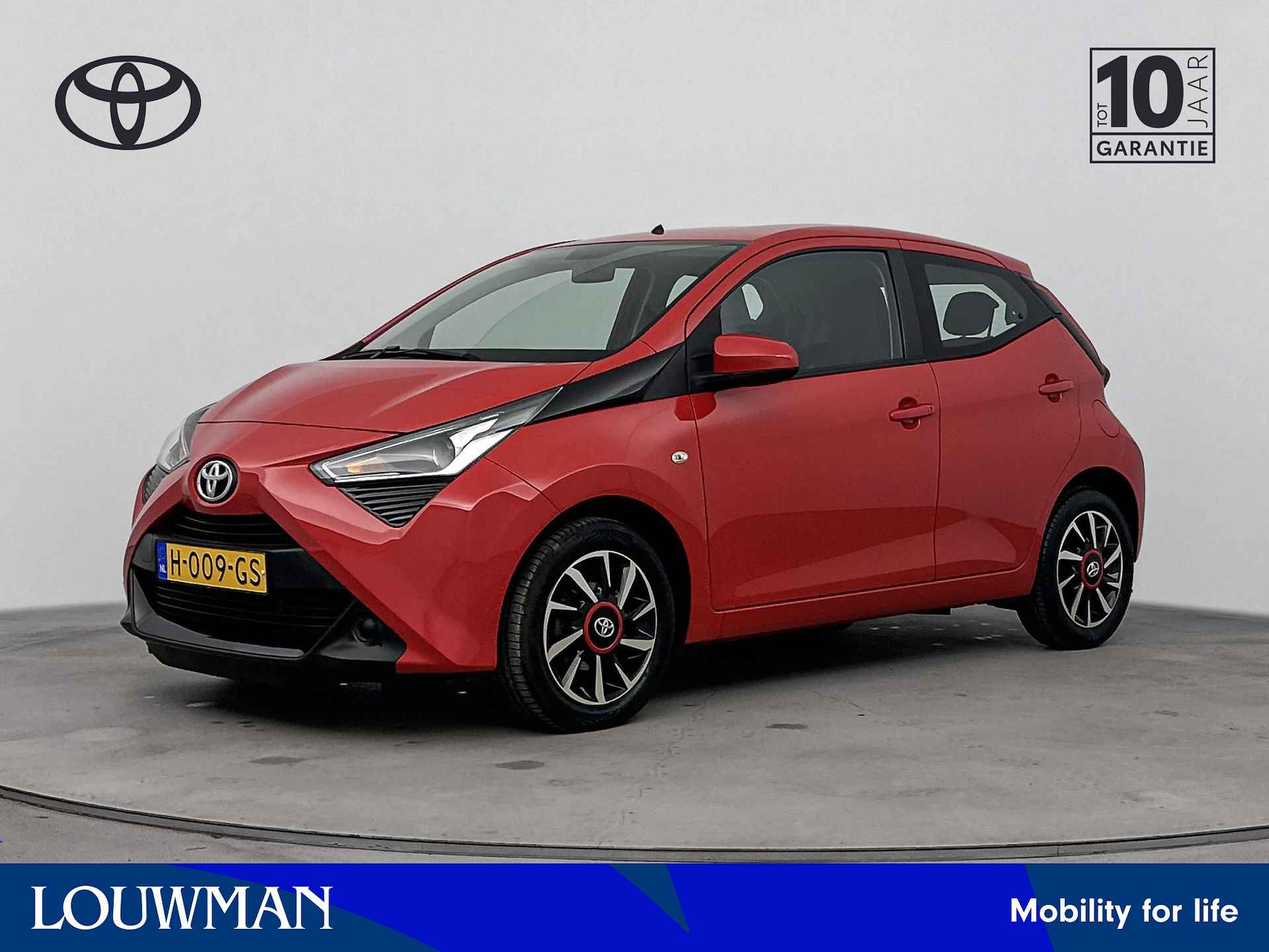 Toyota Aygo 1.0 VVT-i x-play | Airco | LM velgen |