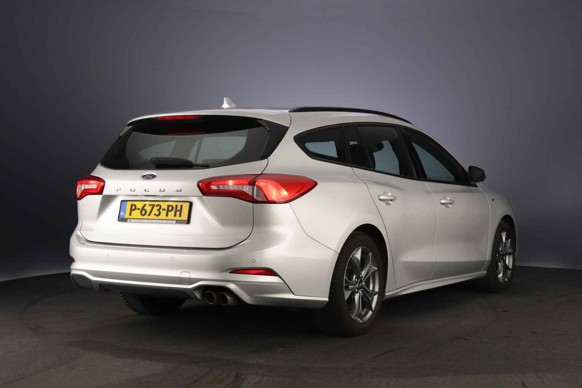 Ford Focus Wagon 1.0 EcoBoost ST Line Business - 4/45