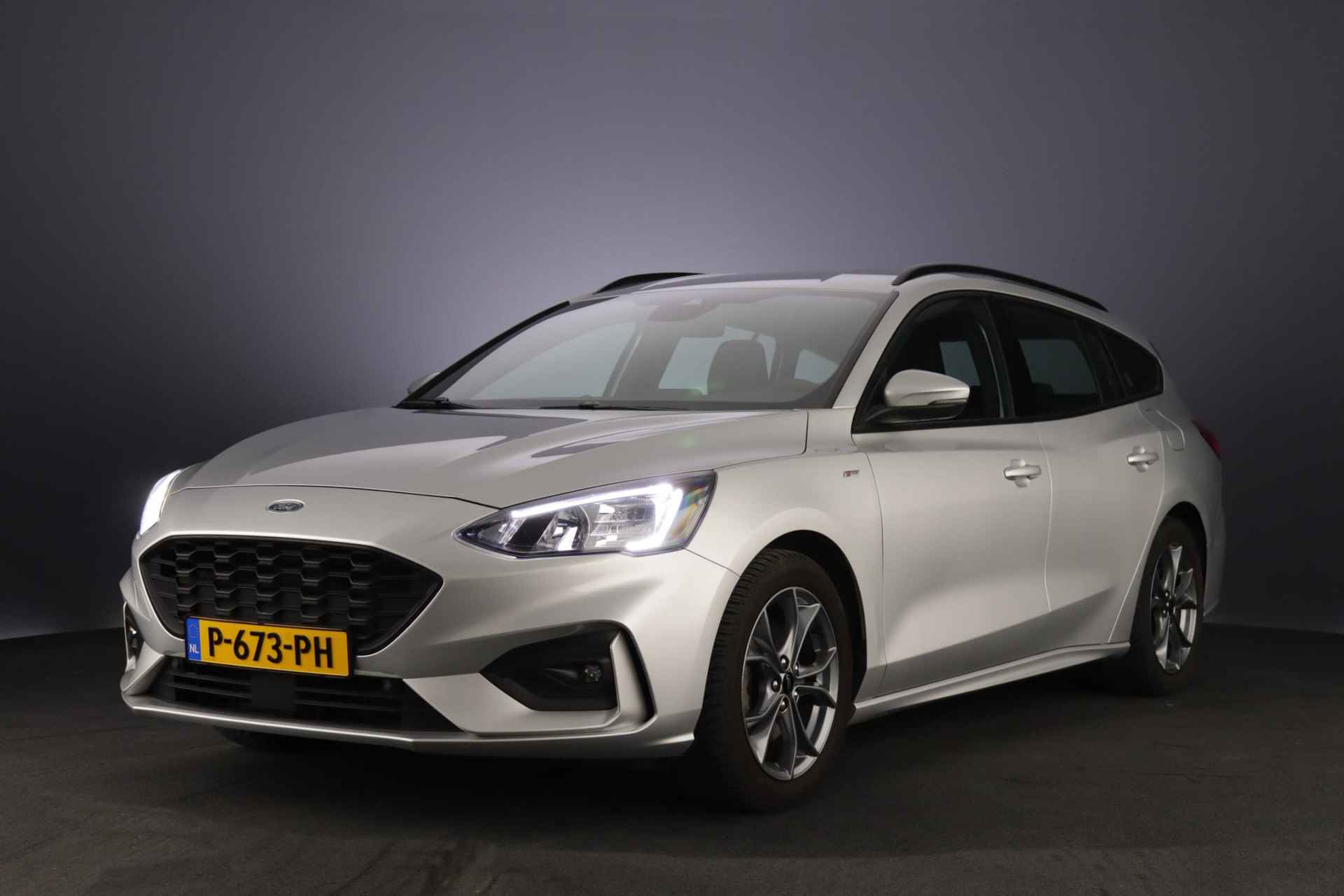 Ford Focus Wagon 1.0 EcoBoost ST Line Business - 38/45