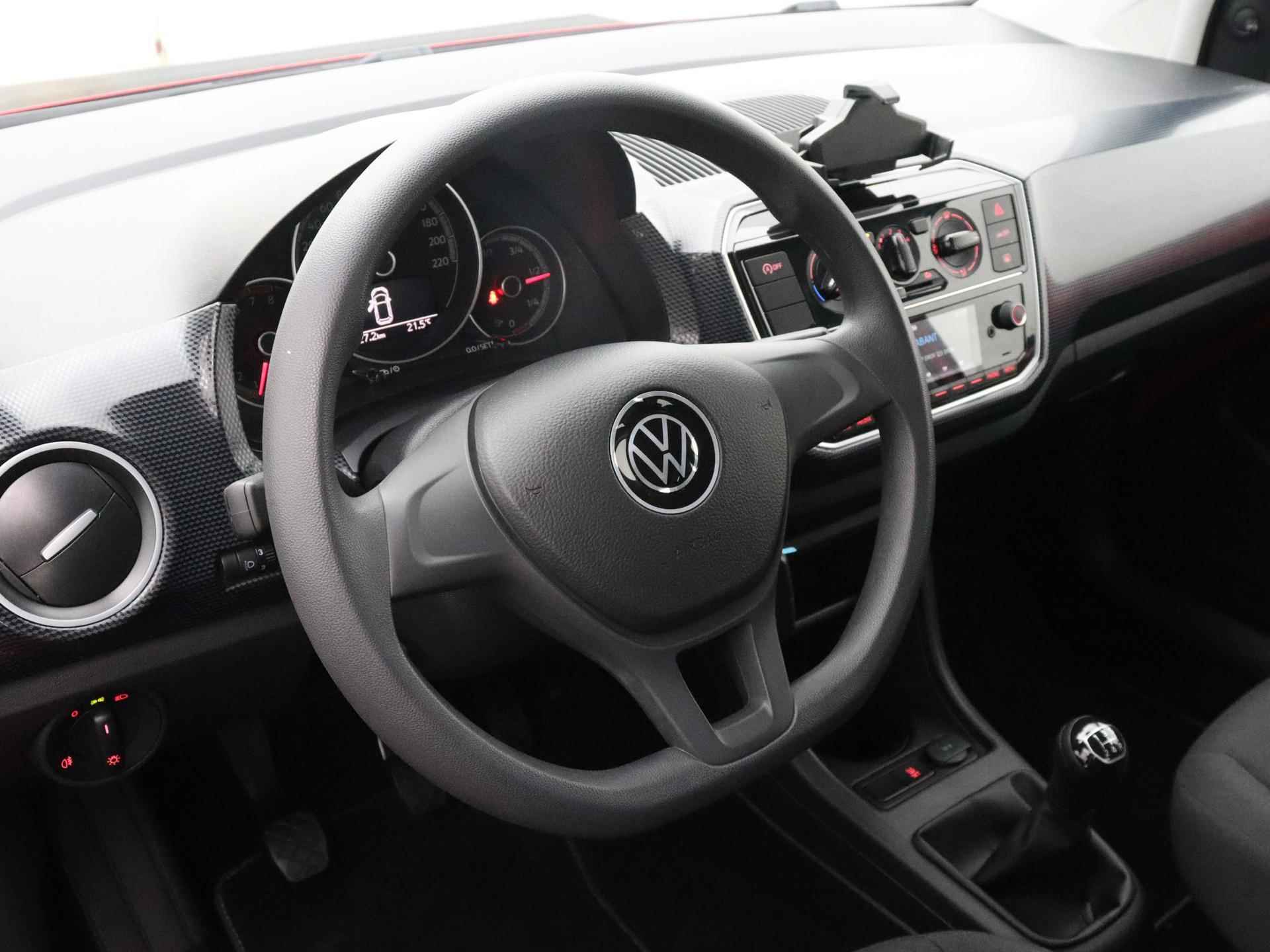 Volkswagen Up! 1.0 BMT Move UP Maps + More | DAB+ | Airco - 4/20