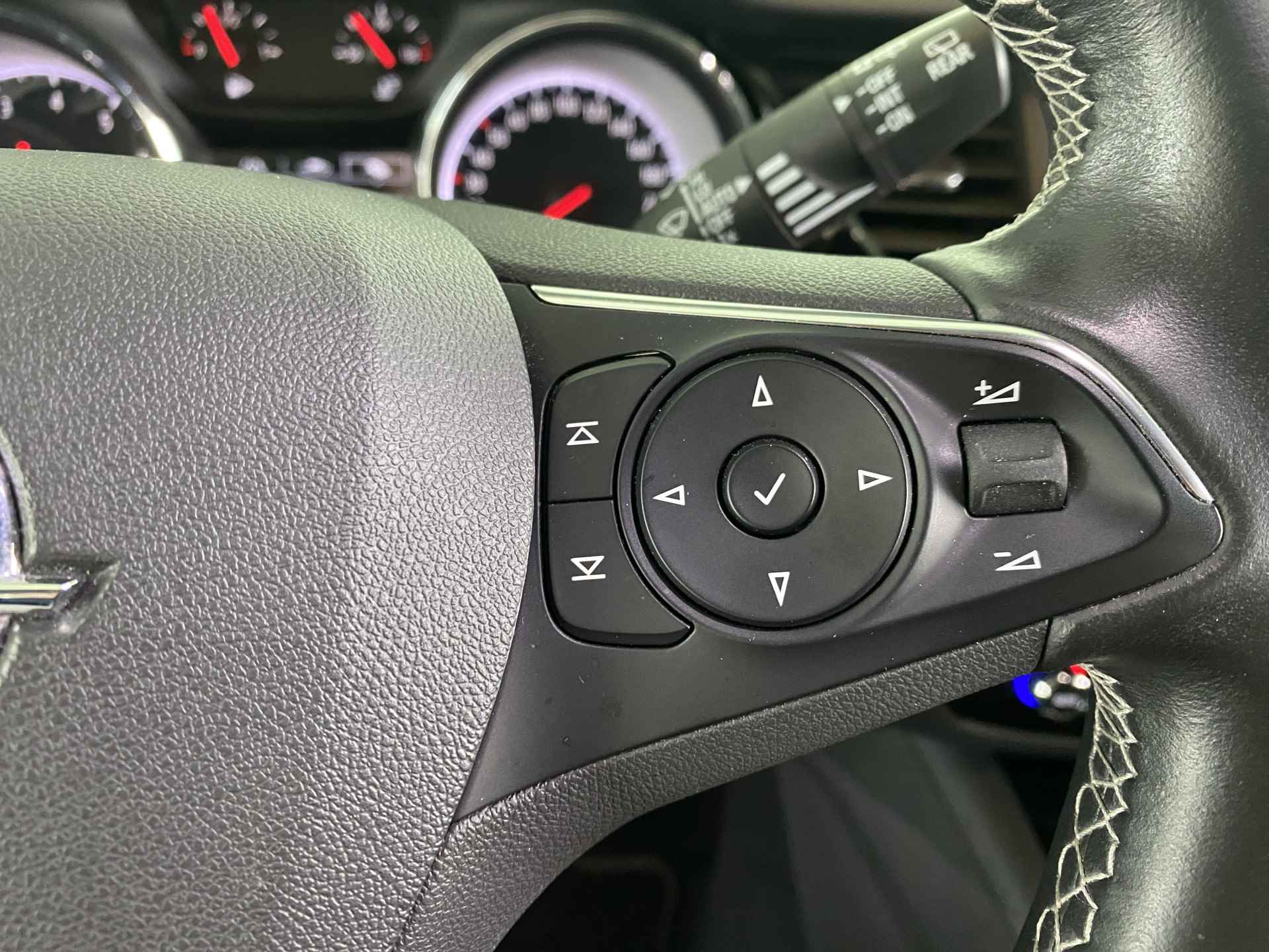 Opel Insignia Grand Sport 1.5 Turbo Innovation | Automaat | Leder | Apple-CarPlay | Stoelverw. | Navi | - 33/40