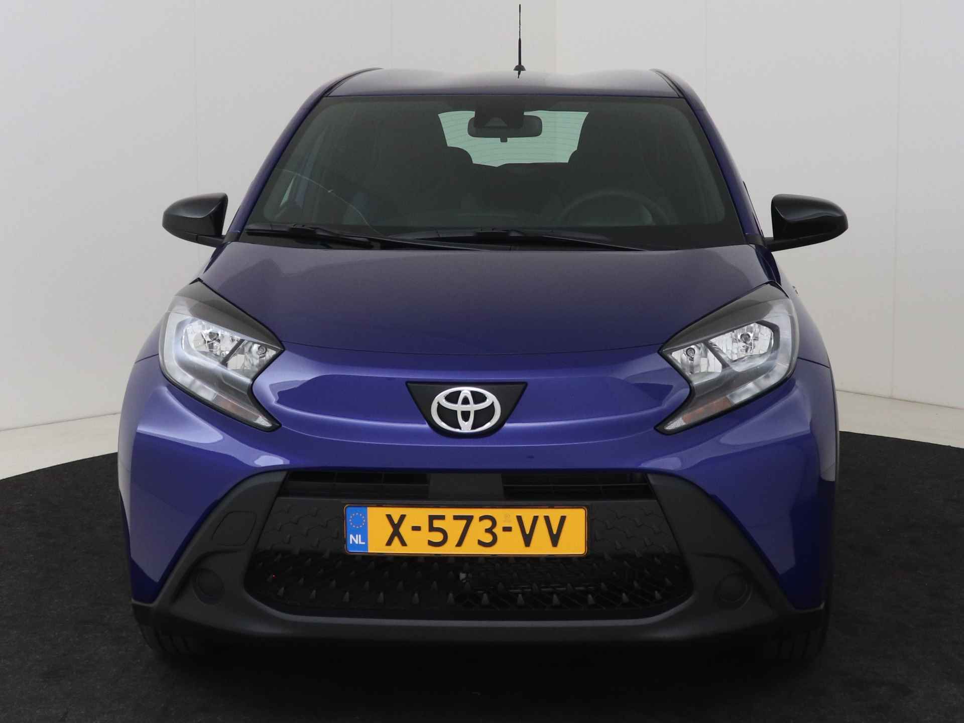 Toyota Aygo X 1.0 VVT-i S-CVT play DEMO | Airco | Camera | Apple CarPlay/Android Auto | Cruise Control Adaptive | - 25/40