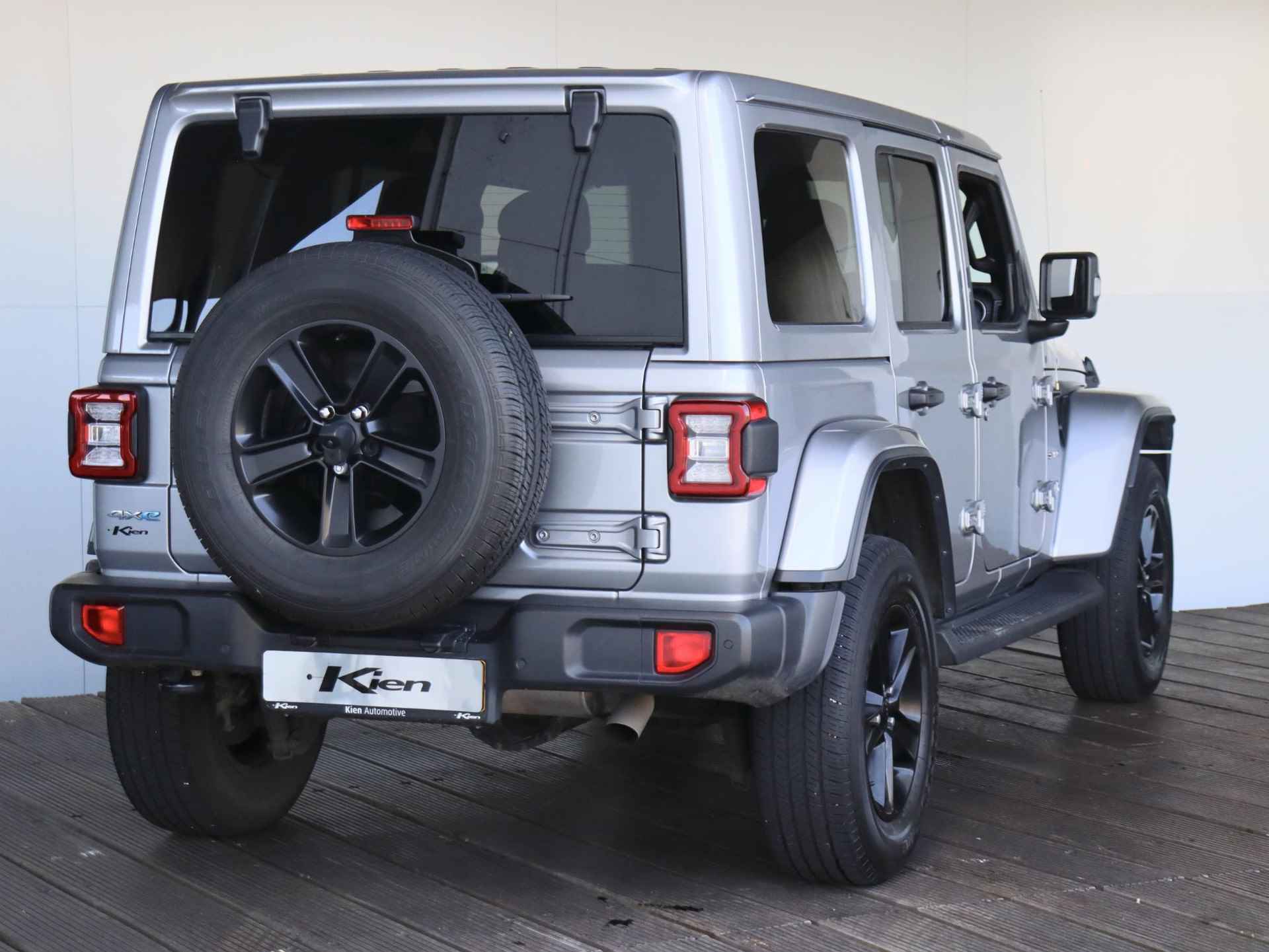 Jeep Wrangler Unlimited 4xe 380 Sahara | Navi | Stoelverwarming | ACC - 4/28