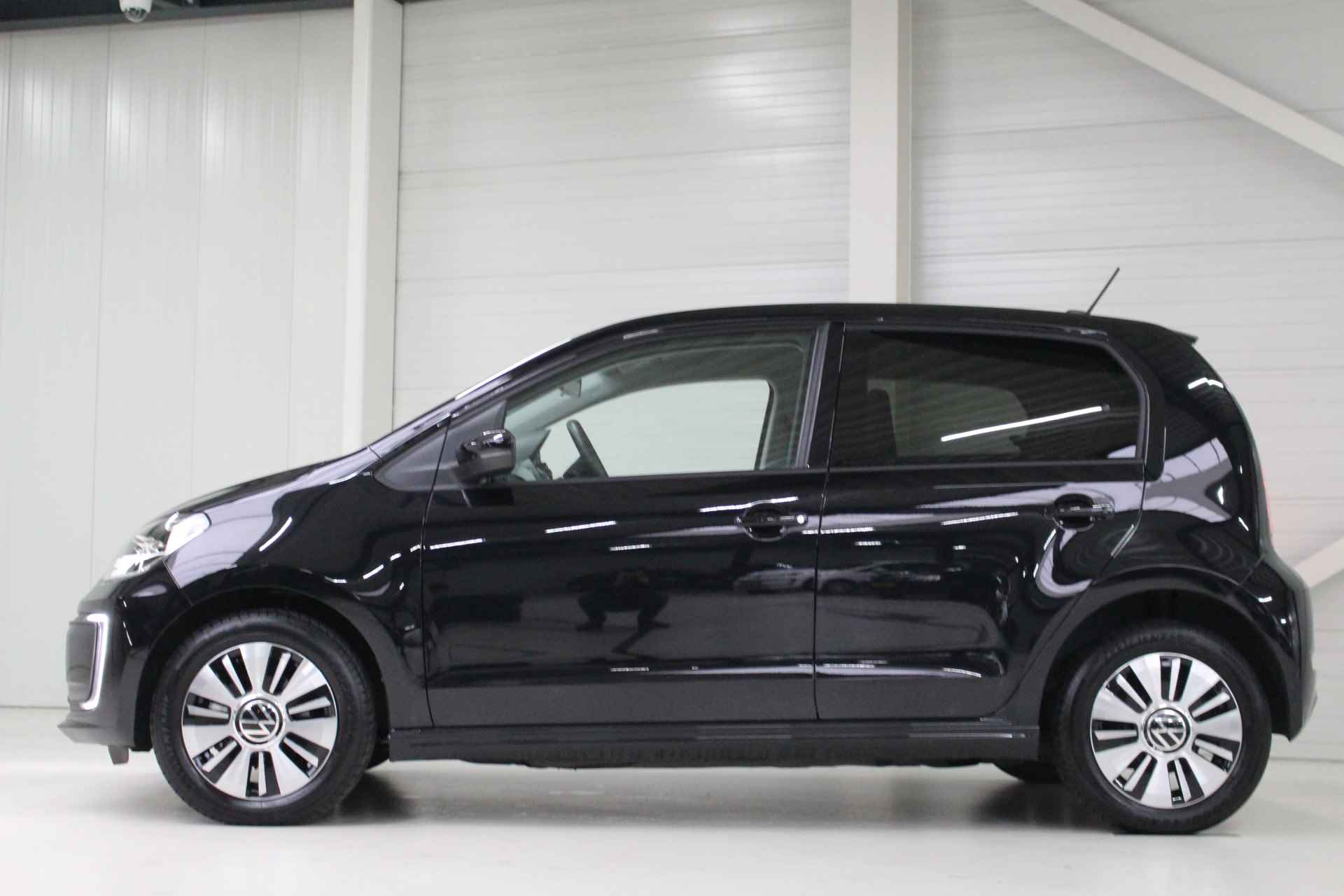 Volkswagen e-Up! e-up! 83PK Climate Control | Stoelverwarming | parkeersensoren | Camera . - 2/22