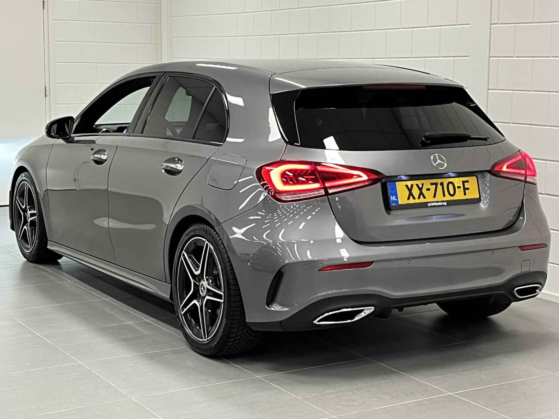 Mercedes-Benz A-Klasse 200 Business Solution AMG NAVIGATIE | SPORTINTERIEUR | SFEERVERLICHTING | Vierseizoenen Banden| - 11/38