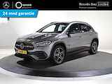 Mercedes-Benz GLA-klasse 250 e AMG Line | Night | Sfeerverlichting | High Performance LED | Achteruitrijcamera |