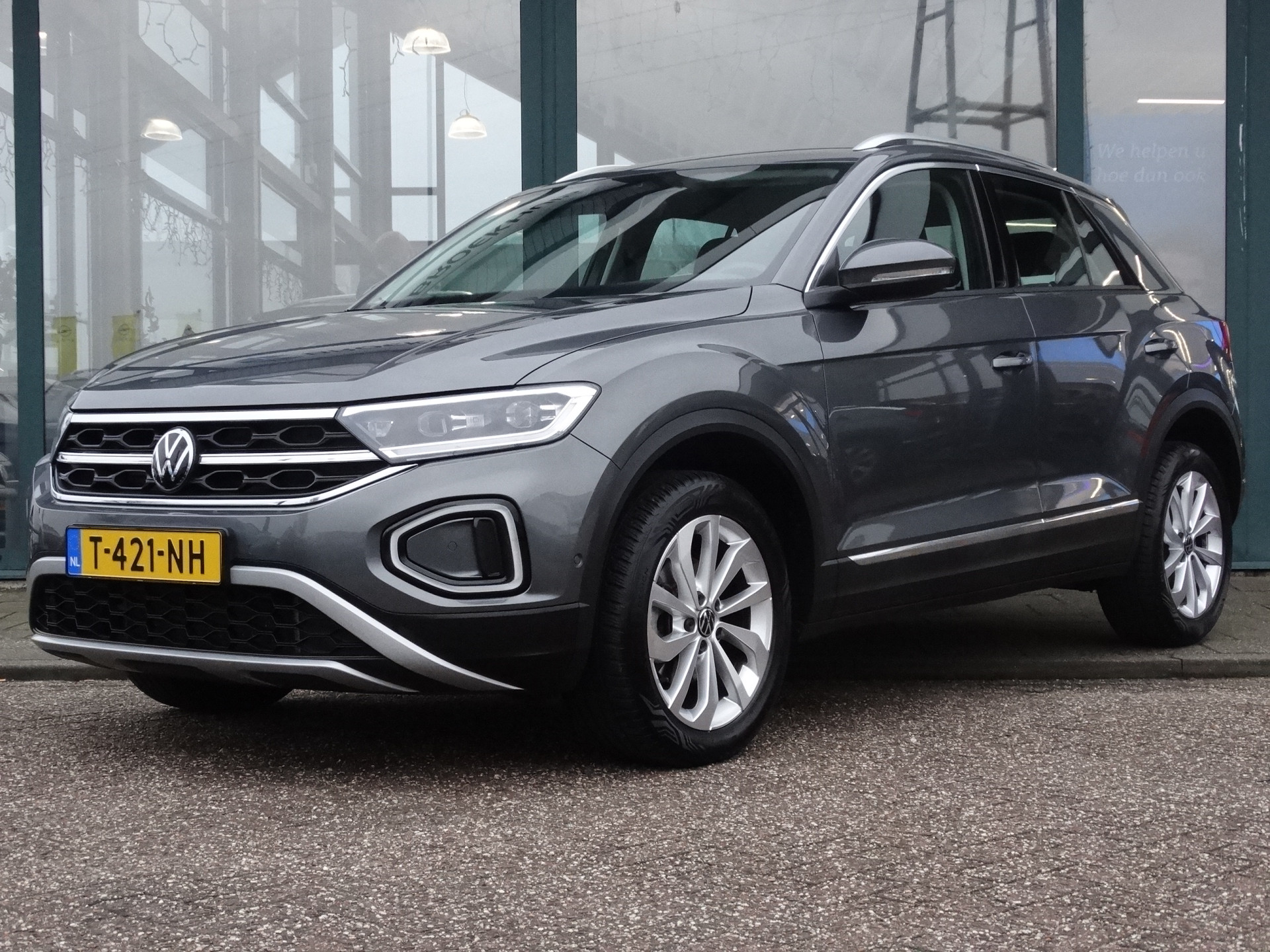 Volkswagen T-Roc 1.5 TSI Style | Cruise Control | Parkeersensoren | Trekhaak |