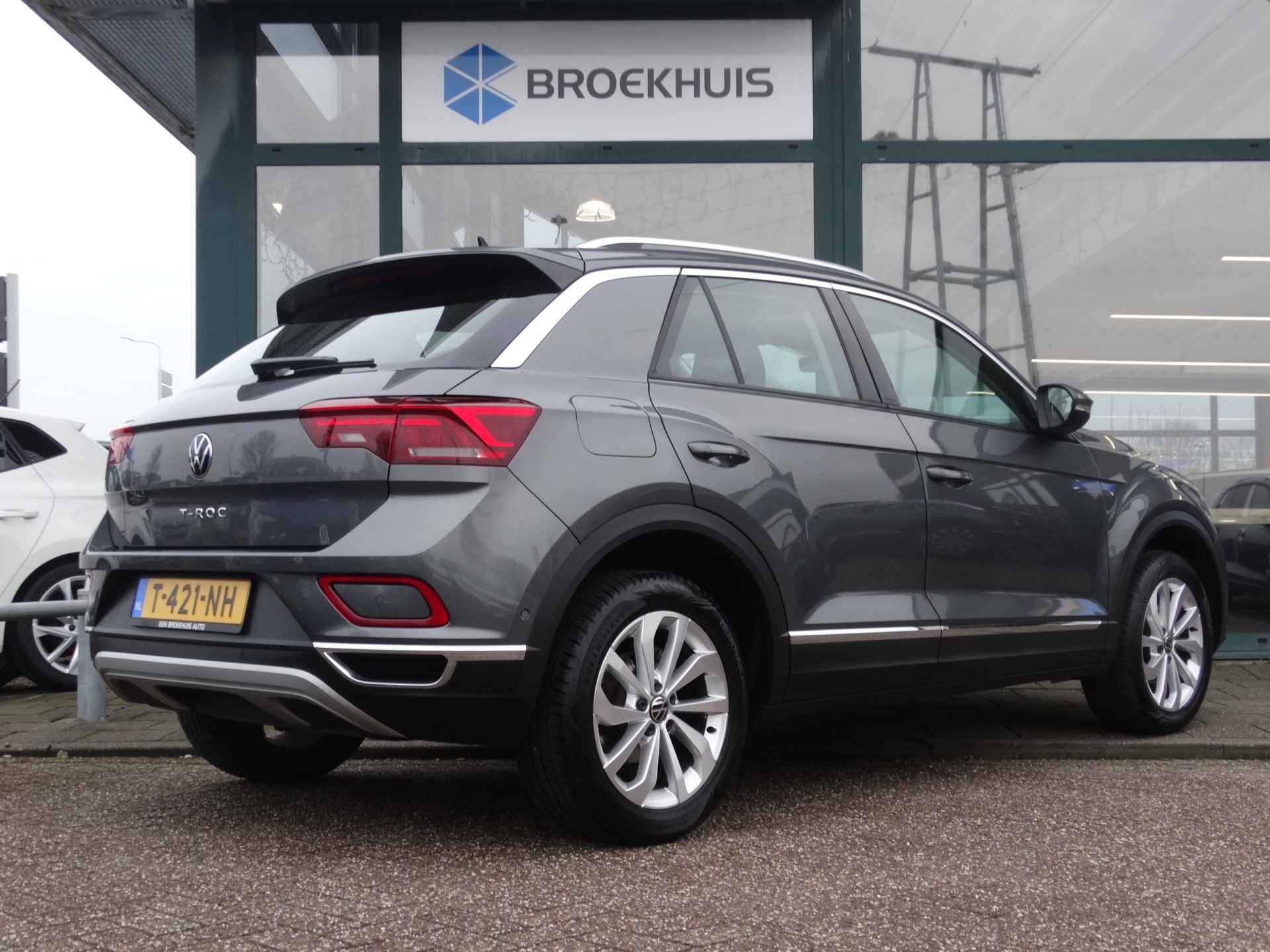 Volkswagen T-Roc 1.5 TSI Style | Cruise Control | Parkeersensoren | Trekhaak | - 7/26