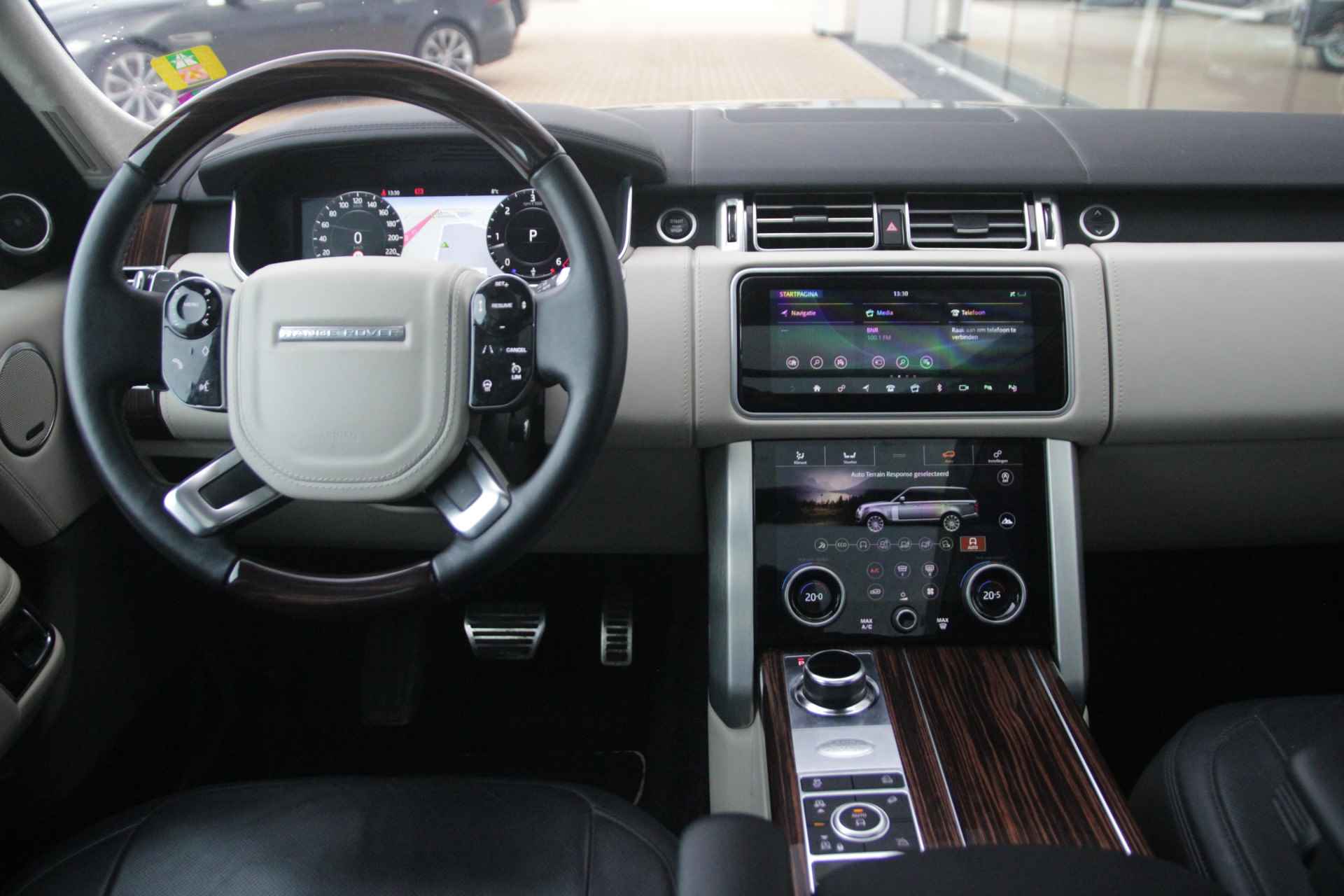 Land Rover Range Rover 4.4 SDV8 Autobiography - 7/34