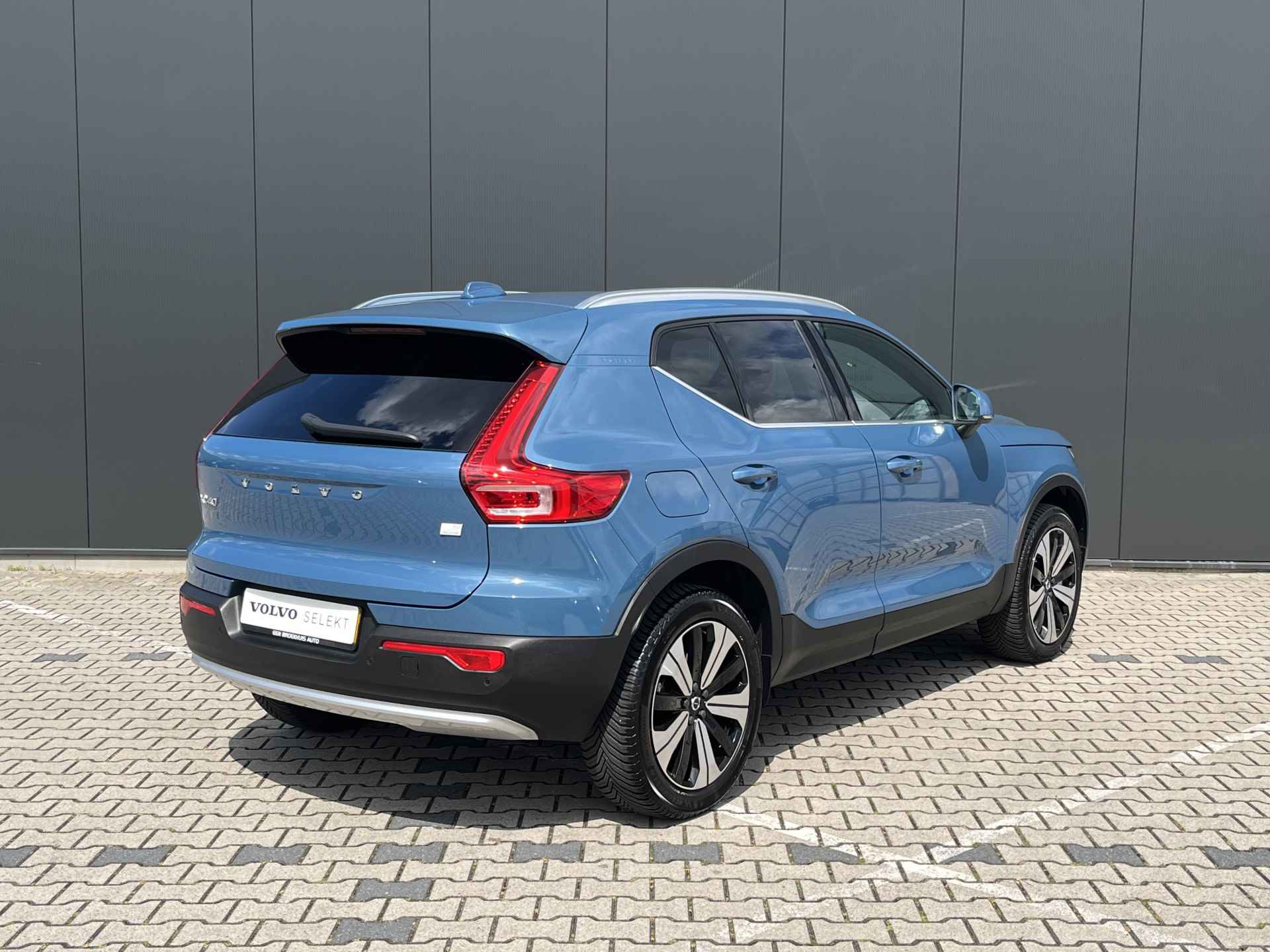 Volvo XC40 T4 Recharge Bright | Camera | Stoelverwarming | 19 Inch | Privacy Glass | CarPlay Android Auto - 21/30