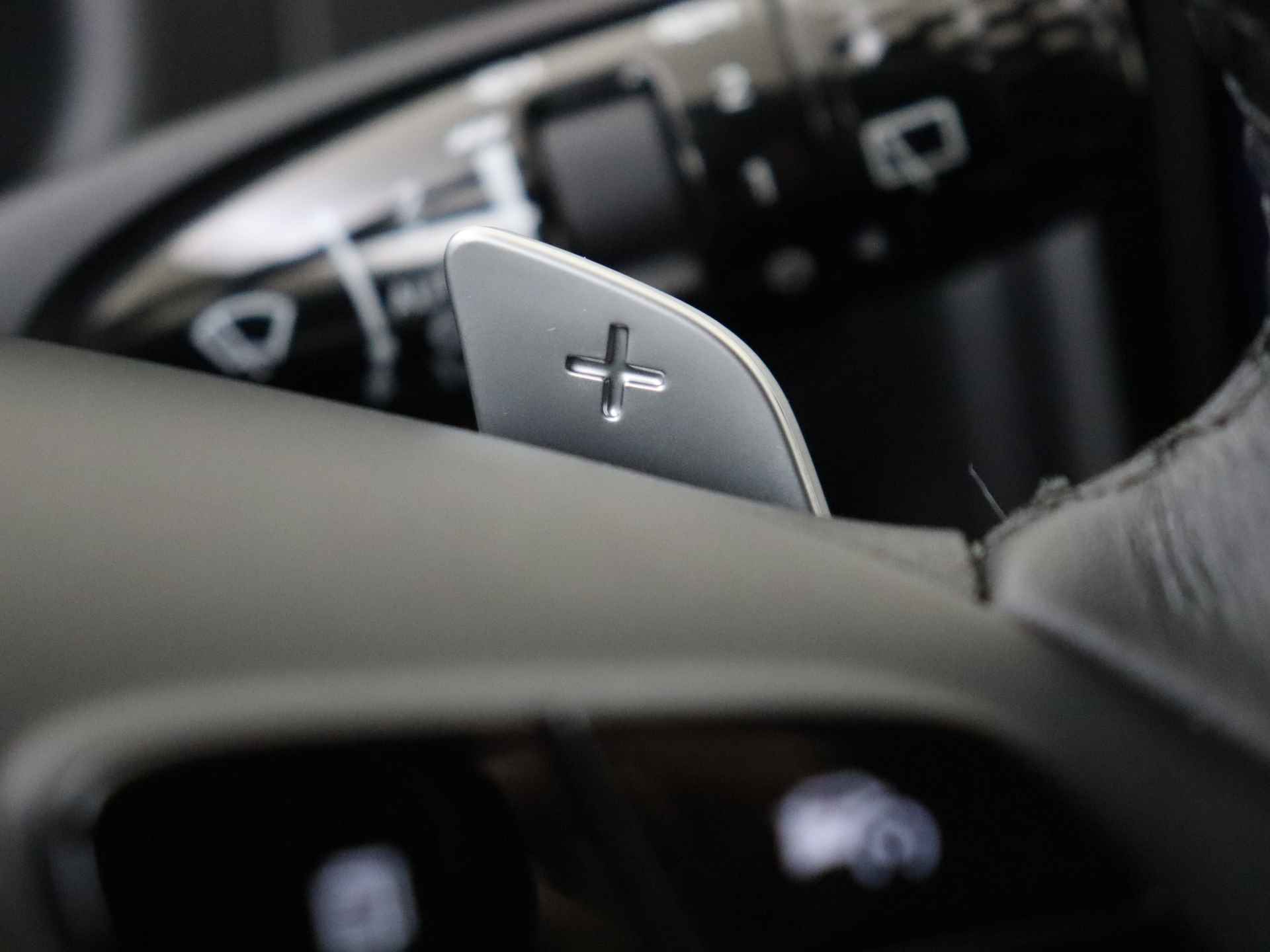 Hyundai Tucson 1.6 T-GDI HEV Premium 240 pk Automaat | Leder | Navigatie | 19 inch Lichtmetalen velgen - 27/34