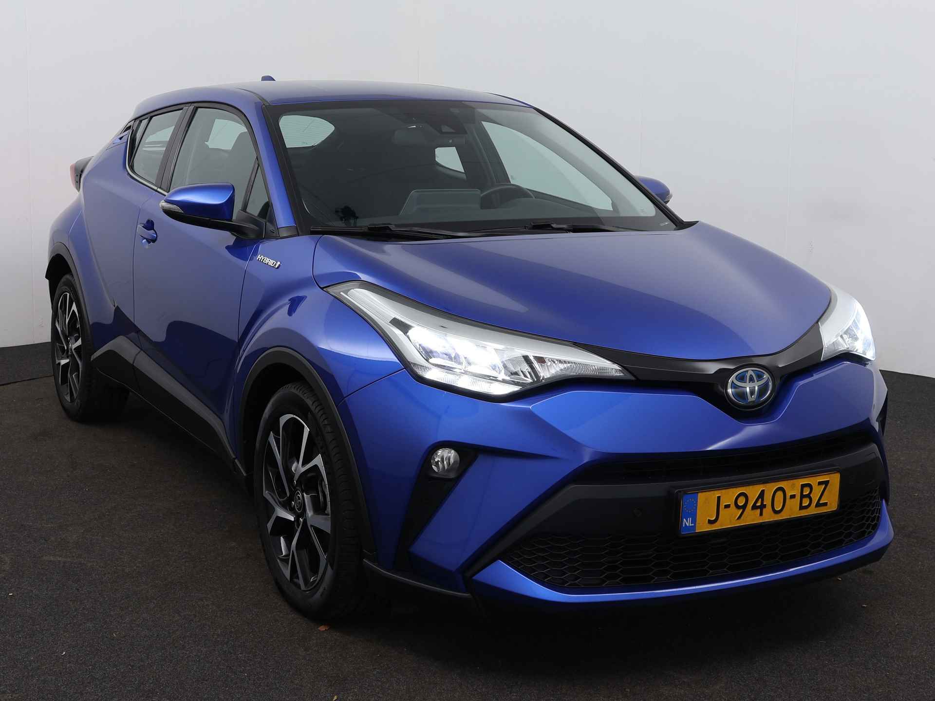 Toyota C-HR 1.8 Hybrid Dynamic | Navigatie | Camera | LM velgen | Cruise Control Adaptief | - 28/42