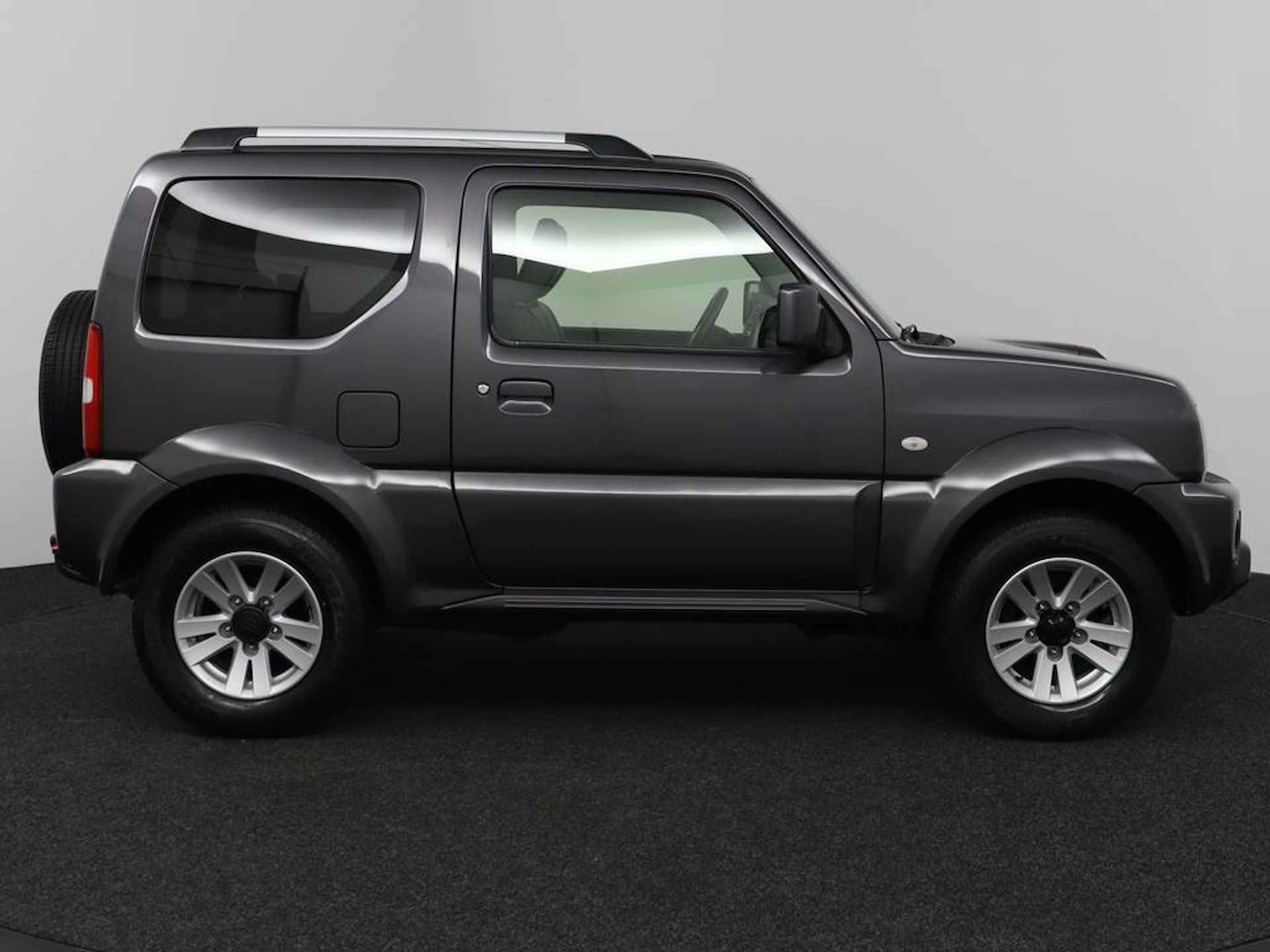 Suzuki Jimny 1.3 Exclusive | 4X4 | Airco | Lederen bekleding | Trekhaak | - 12/40