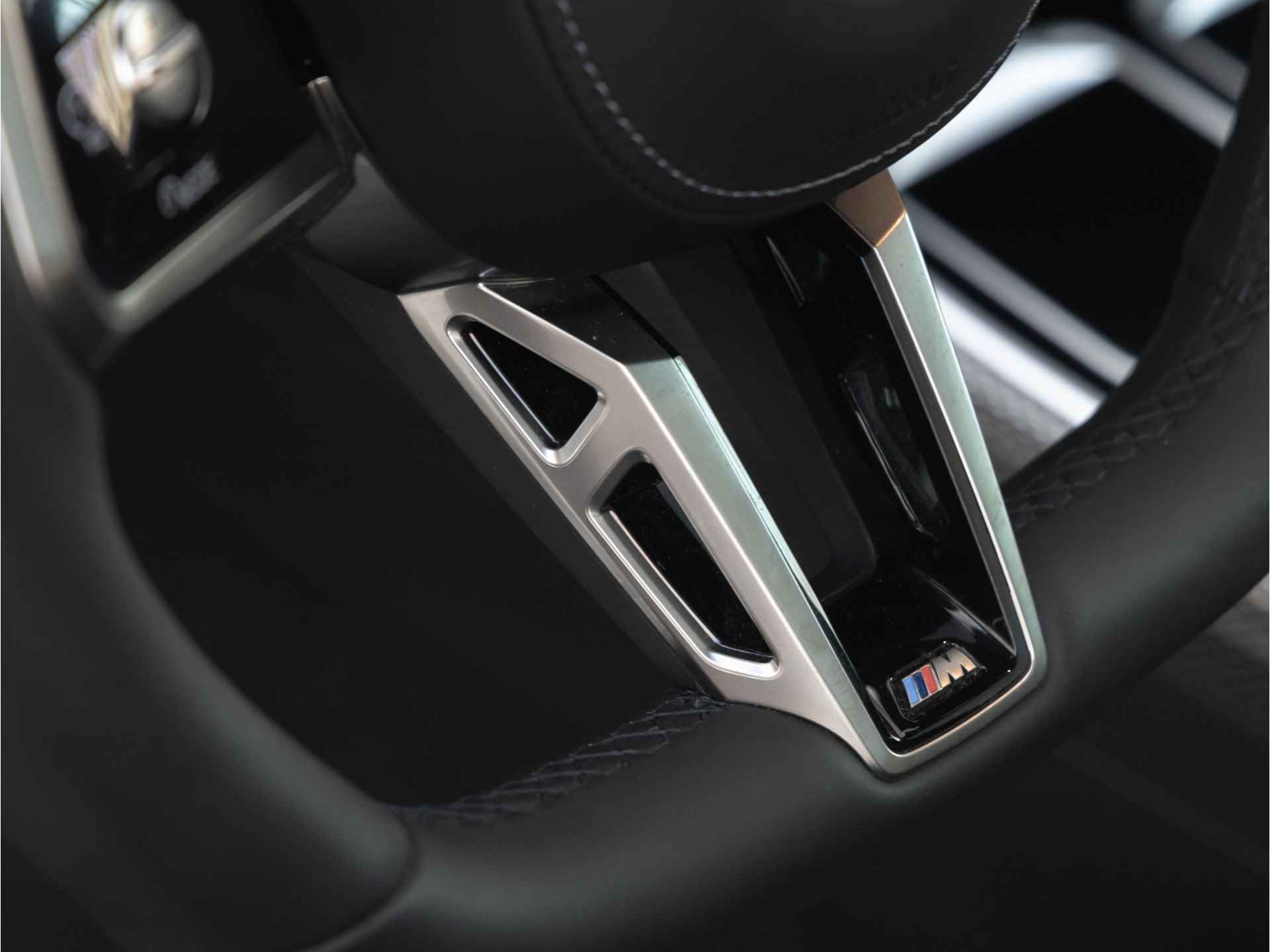 BMW i7 xDrive60 M-Sport Pro - Innovation Pack - Bowers & Wilkins - Stoelmassage + Ventilatie - 34/51