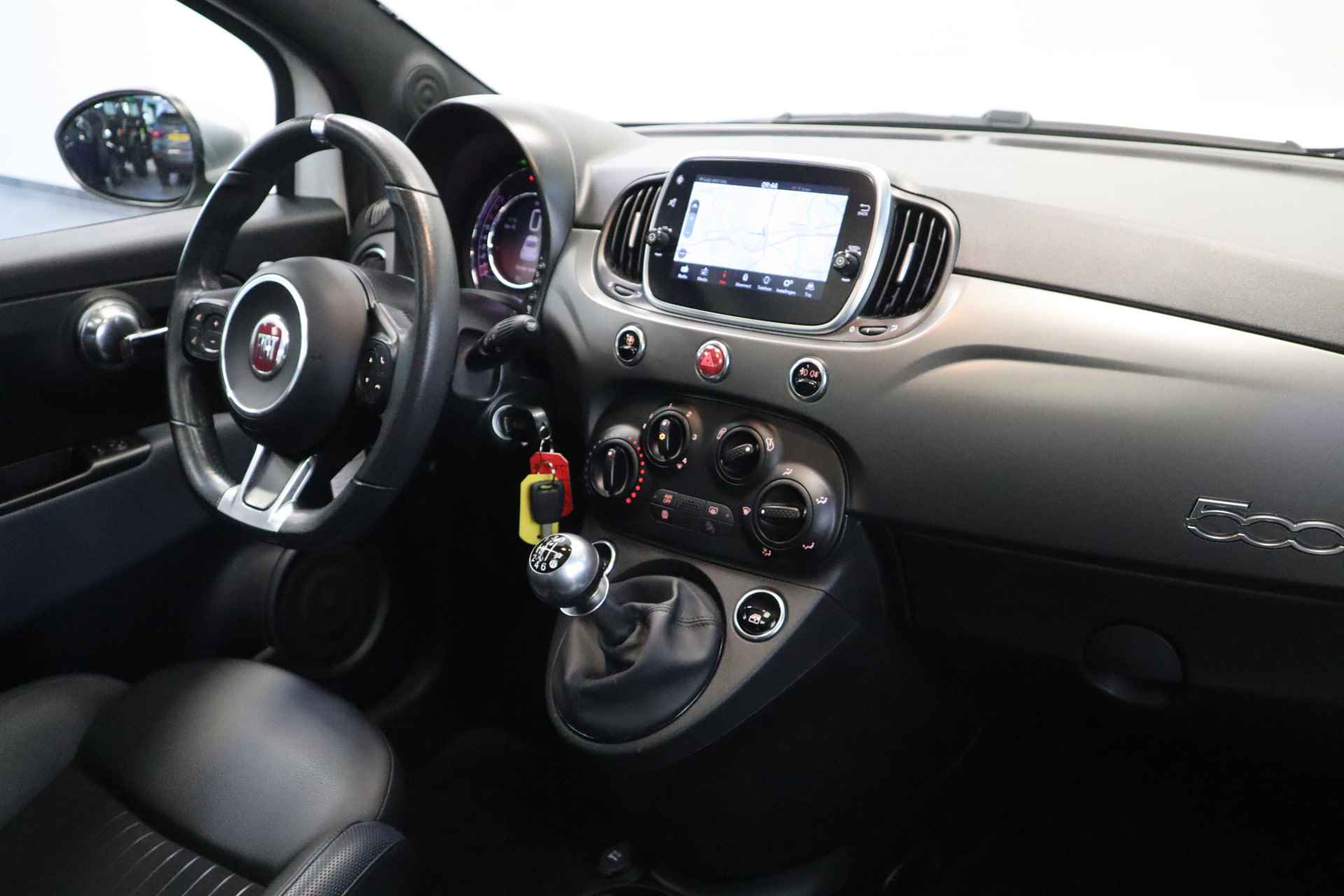 Fiat 500 1.0 Hybrid Sport Rockstar Panoramadak Navigatie CruiseControl - 14/16