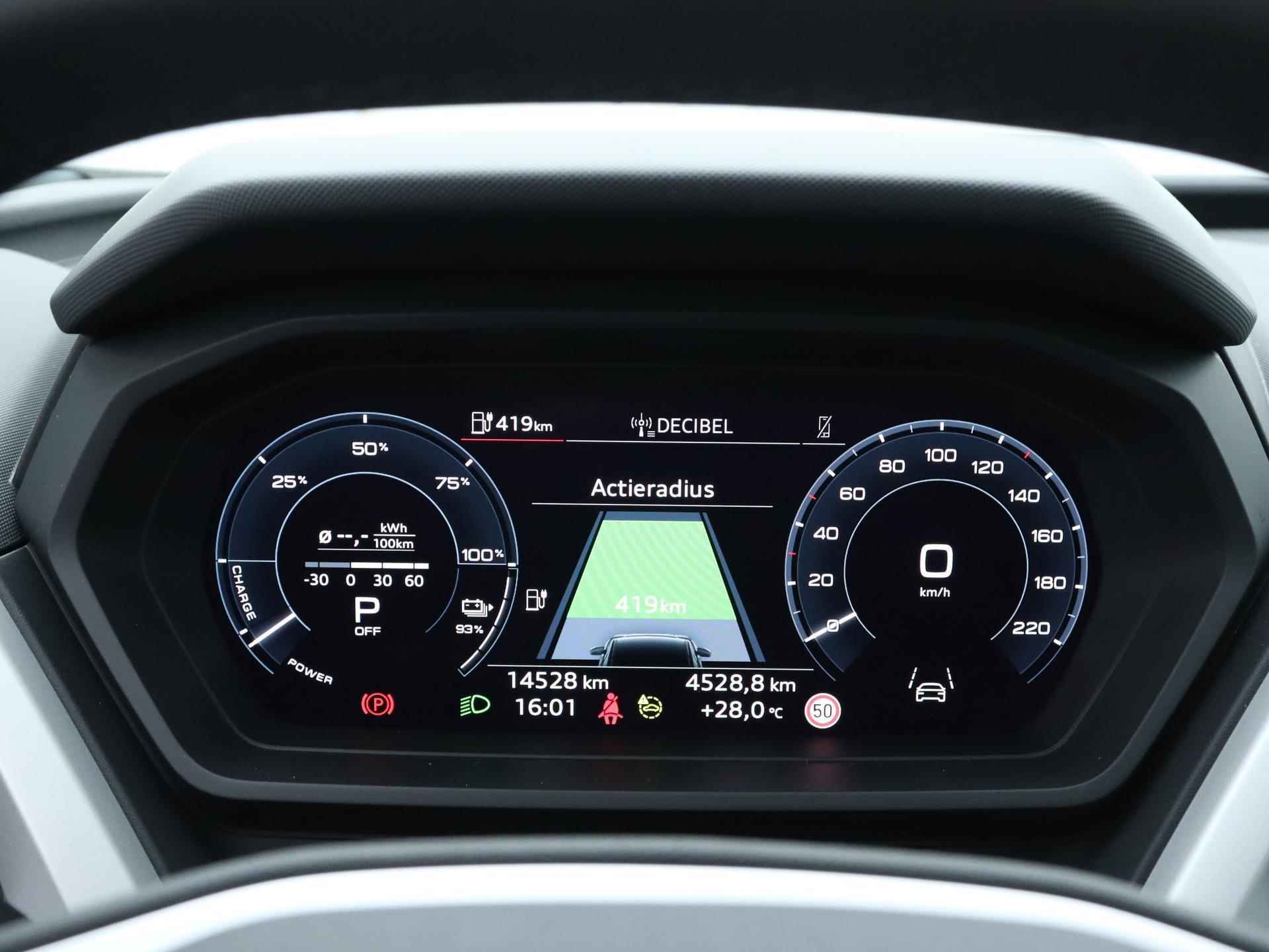 Audi Q4 40 e-tron edition 77 Kwh 40 Launch edition 77 kWh | Automaat | LED Matrix | Climate control| Lichtmetalen velgen | Adaptive cruise control | Camera | Parkeersensoren | Elektrische Kofferklep | Getint glas | - 3/31