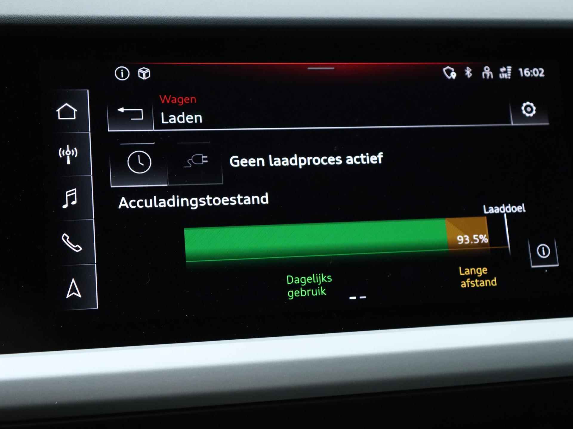 Audi Q4 40 e-tron edition 77 Kwh 40 Launch edition 77 kWh | Automaat | LED Matrix | Climate control| Lichtmetalen velgen | Adaptive cruise control | Camera | Parkeersensoren | Elektrische Kofferklep | Getint glas | - 17/31