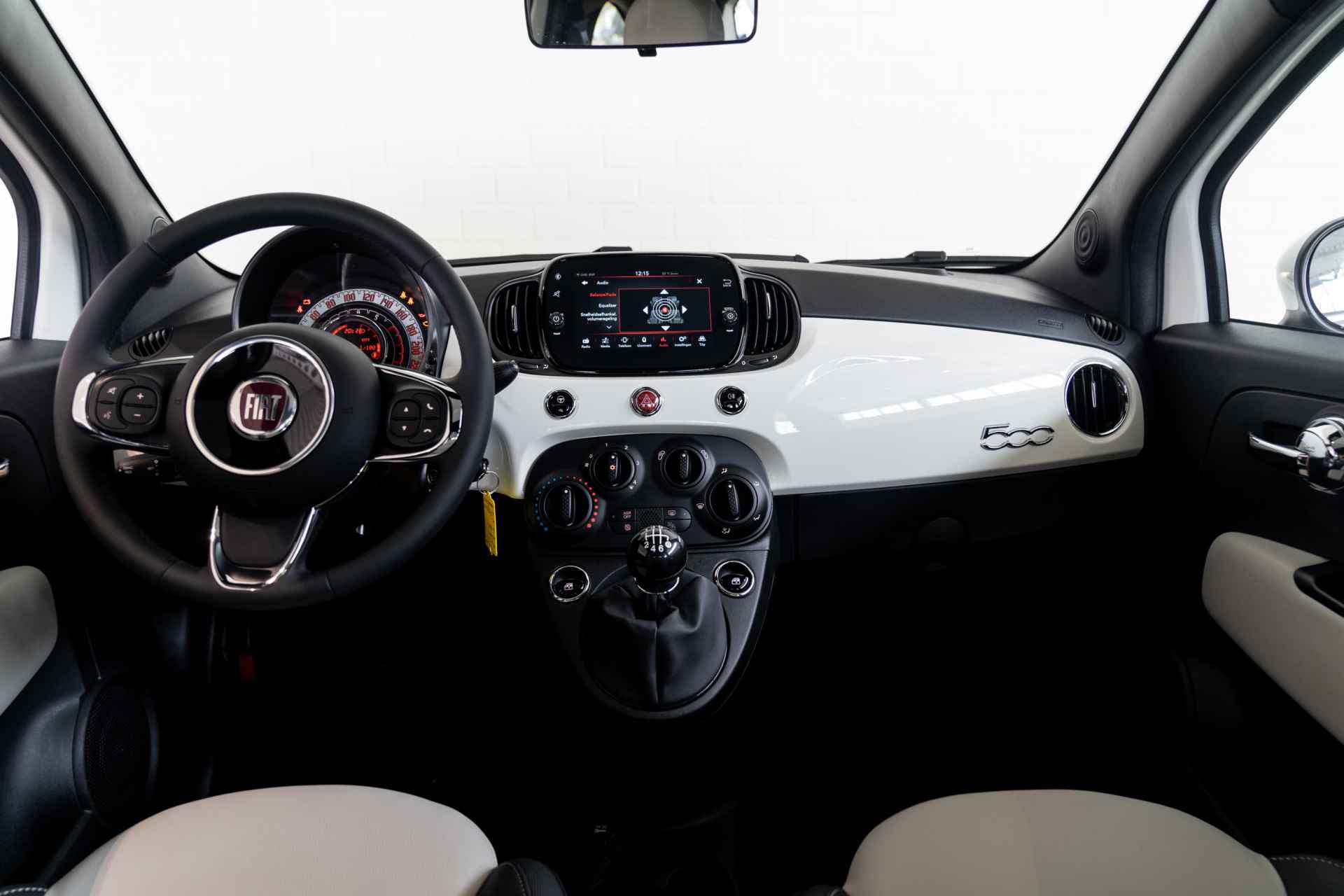 Fiat 500 1.0 Hybrid Dolcevita | Panorama dak | Lichtmetalen velgen | Airco | Cruise Controle | - 27/29